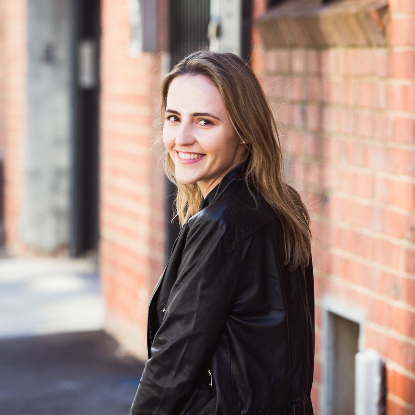 Cemoh60: Holly Cardew, Founder and CEO of Pixc, Forbes 30 under 30 episode artwork