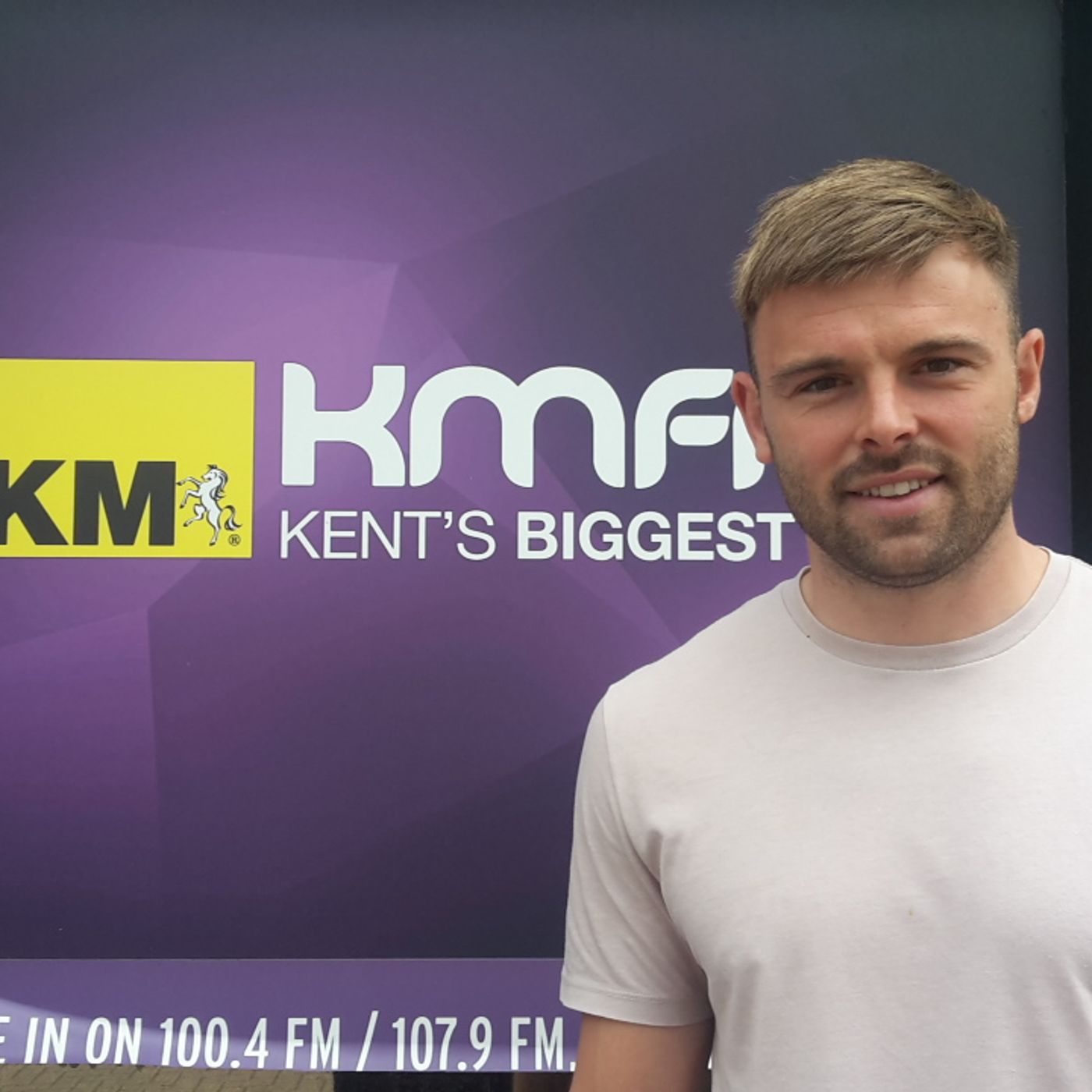 34: Matt Godden joins the KM Sports Team to discuss his rise from non-league to League 1 plus how his mum's terminal cancer is driving him forward