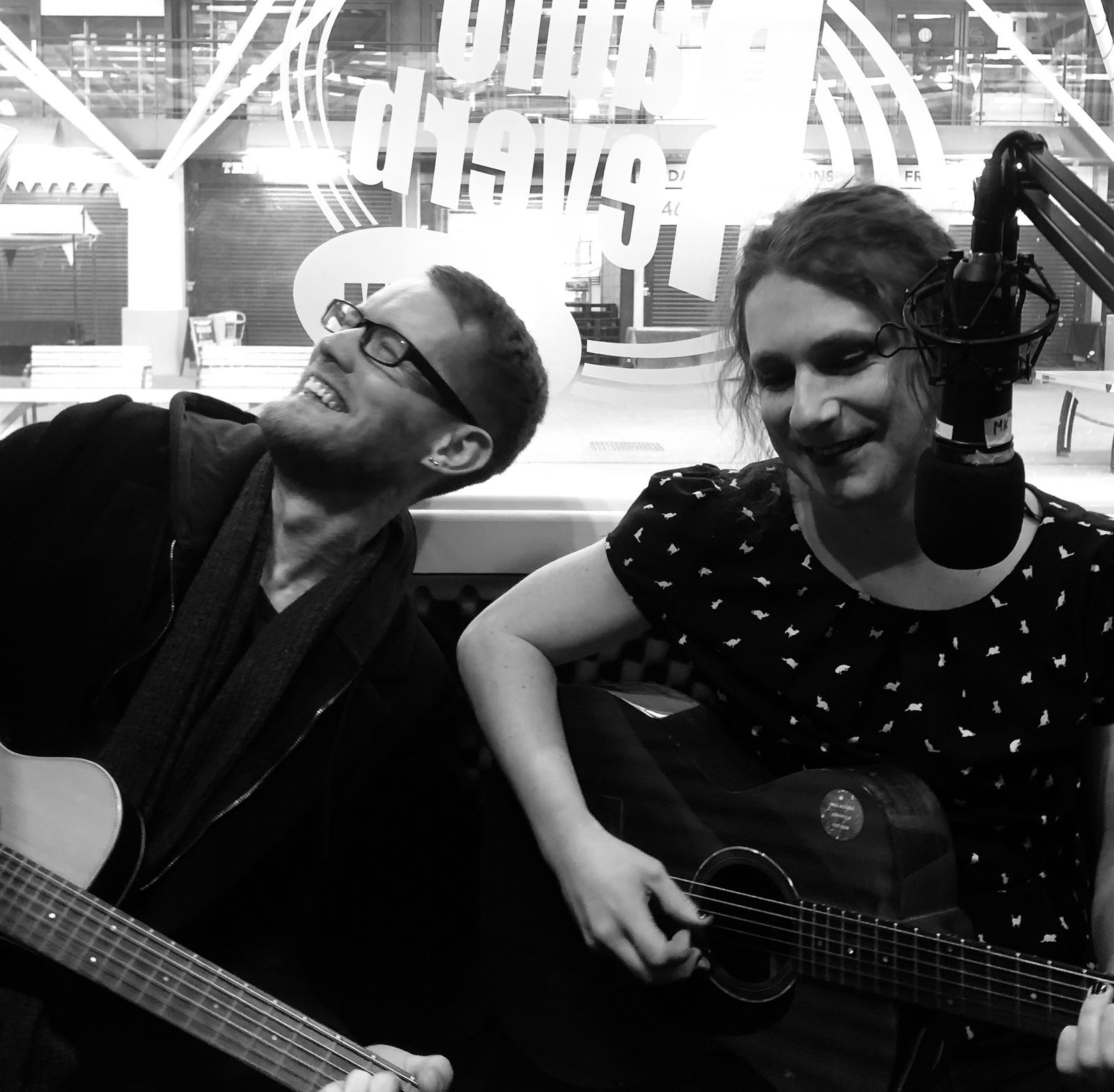 The Pete Jones Show on RadioReverb