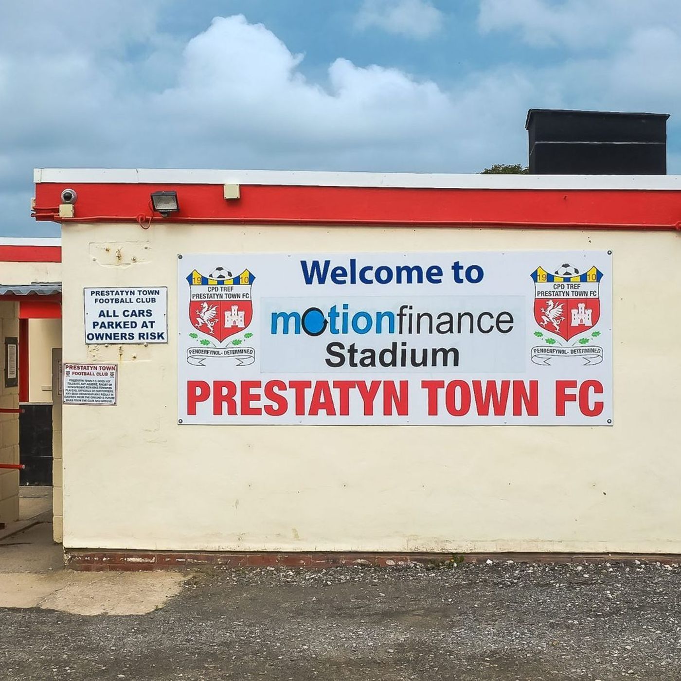 INSTANT REACTION: Prestatyn 7 Bangor 0  -Neil Gibson.