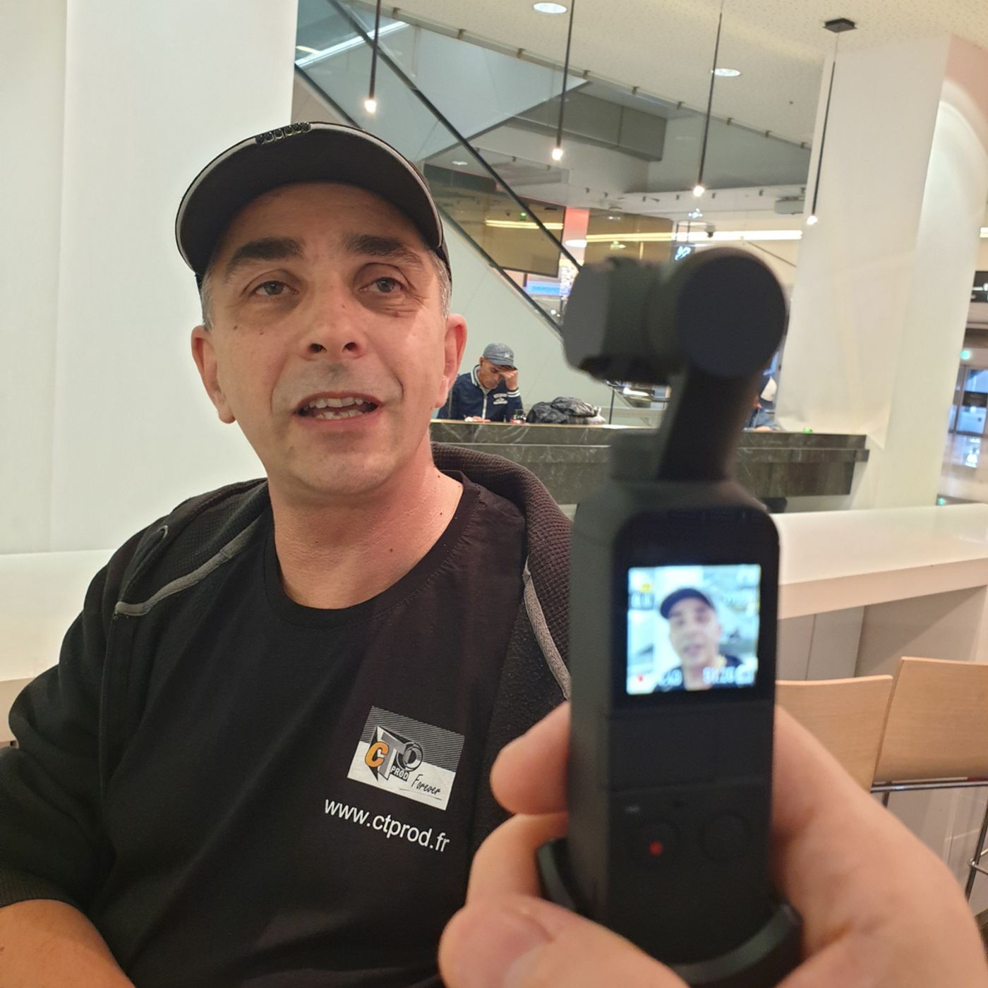 Les 5 conseils vos vidéos marketing par Christophe Train (désolé pour le son, on était au restaurant) episode artwork