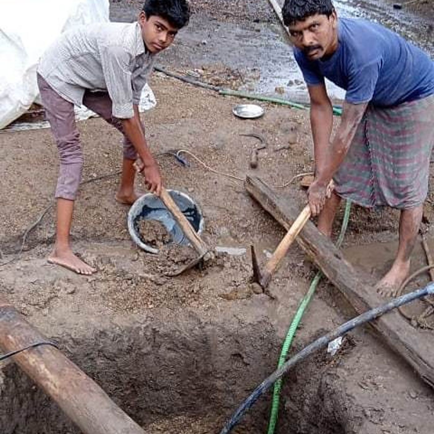 MORNING NO 1 WITH RJ MADHURI , NANDED