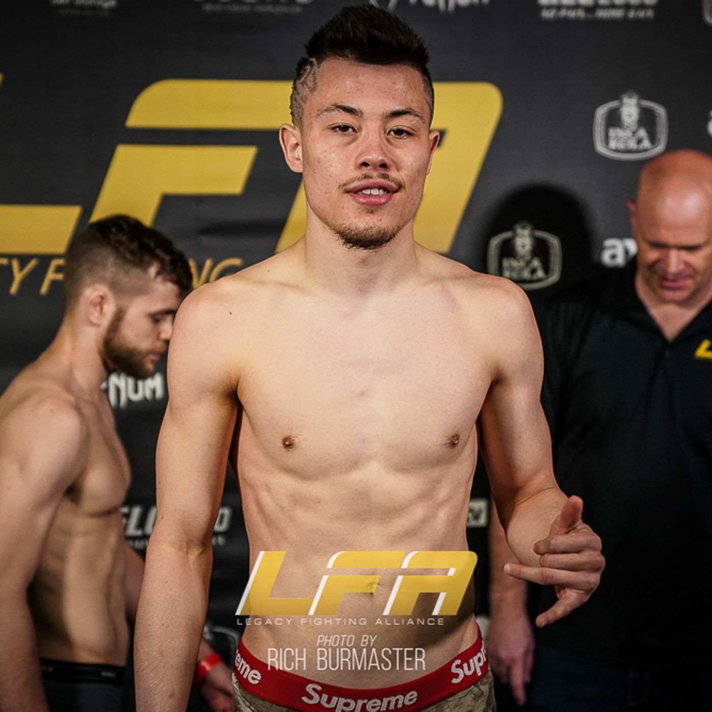 09/03/2021 UFC Bantamweight Leomana "Manaboi" Matinez joined The Bench