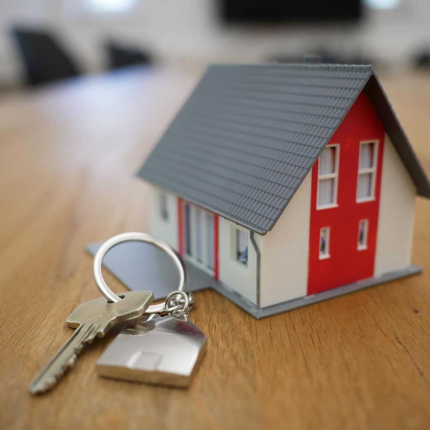 Tips On How To Approach The Housing Market episode artwork