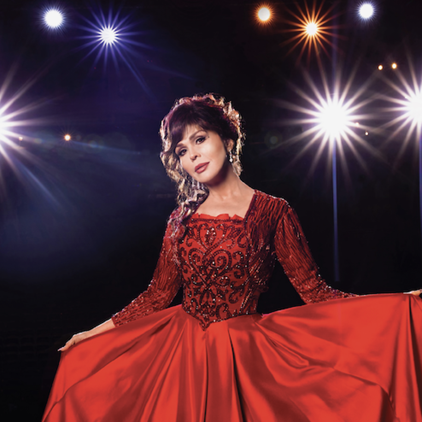Marie Osmond Shares Some Much-Needed Holiday Joy with a New Album, Movie, and Christmas Tour