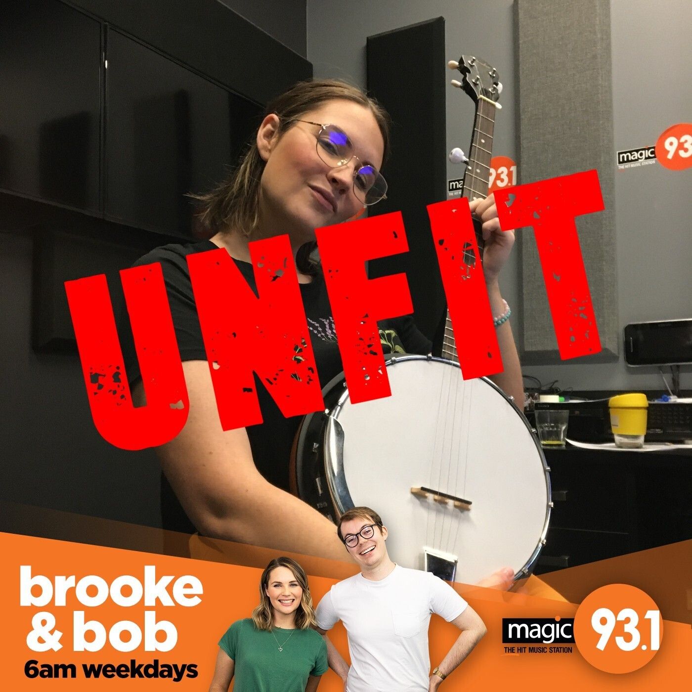 771: Can Brooke be Trusted with the banjo?
