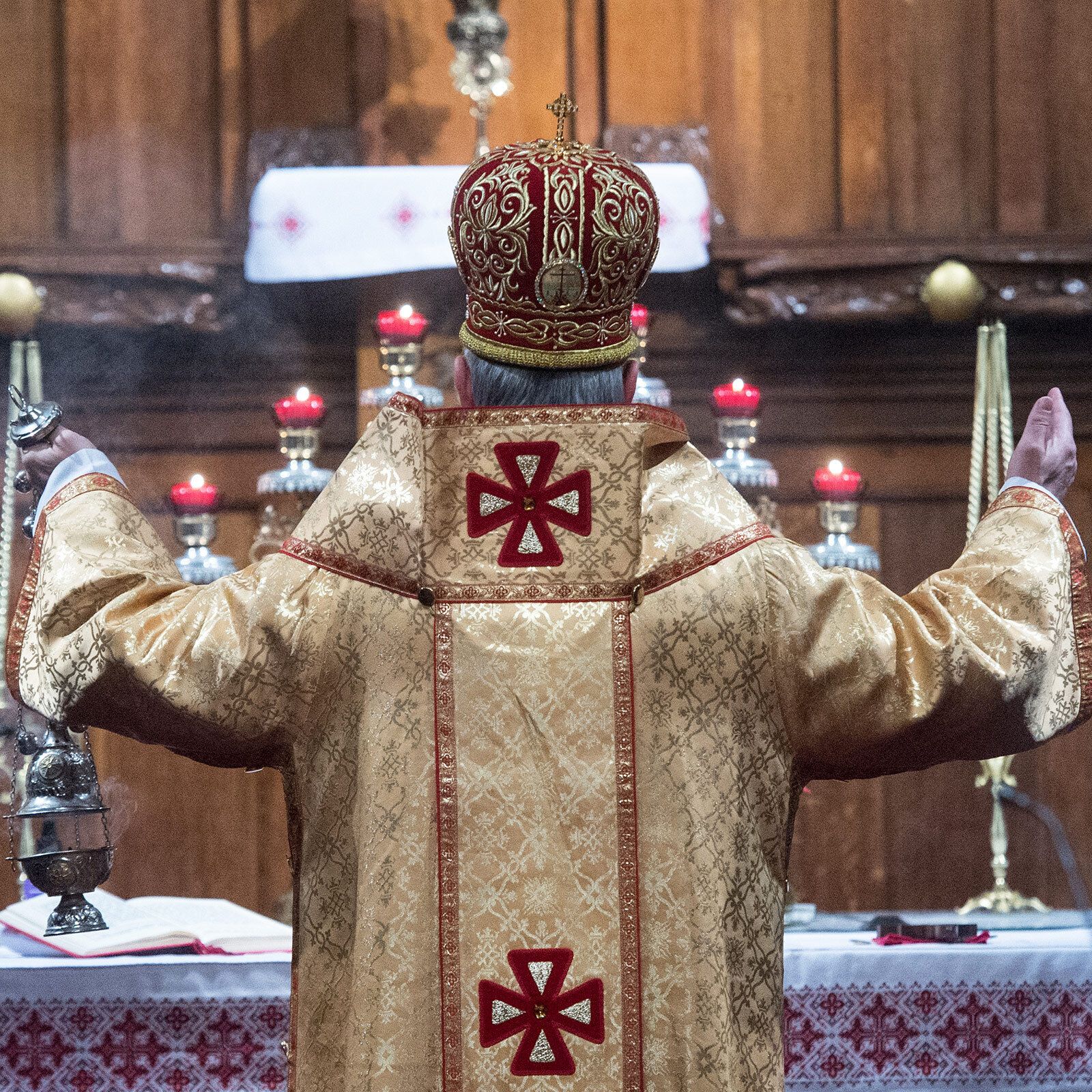29: Ukrainian Eparch encourages UK Catholics to pray for peace in Ukraine episode artwork