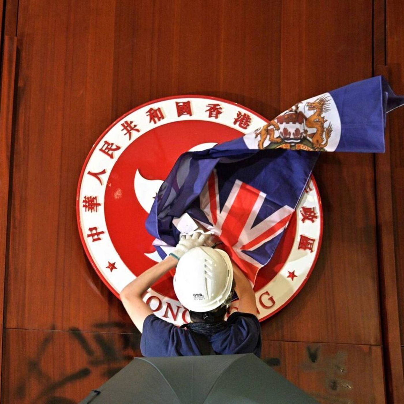 EI Weekly Listen — The flag wars are here to stay by Tim Marshall