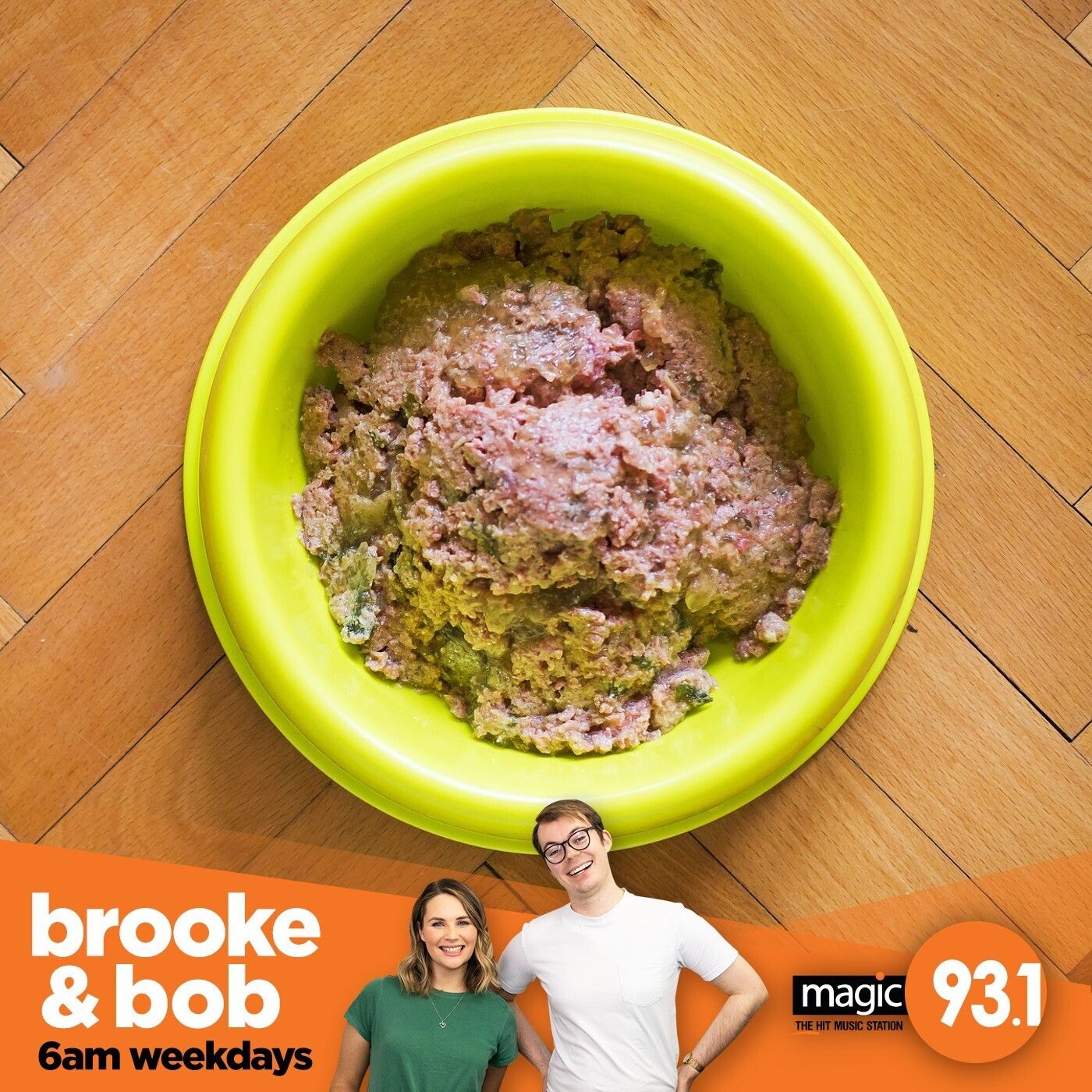805: Brooke Likes Dog Food episode artwork
