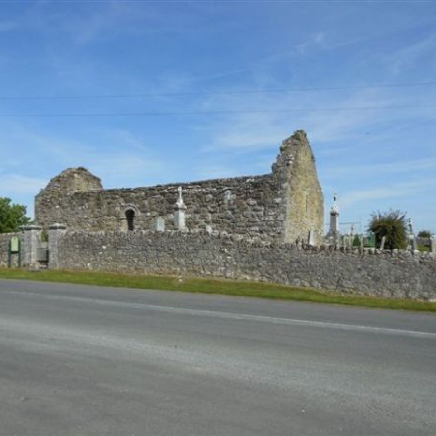 SRH 18. Drum Heritage Centre, Holy Well and Graveyard episode artwork