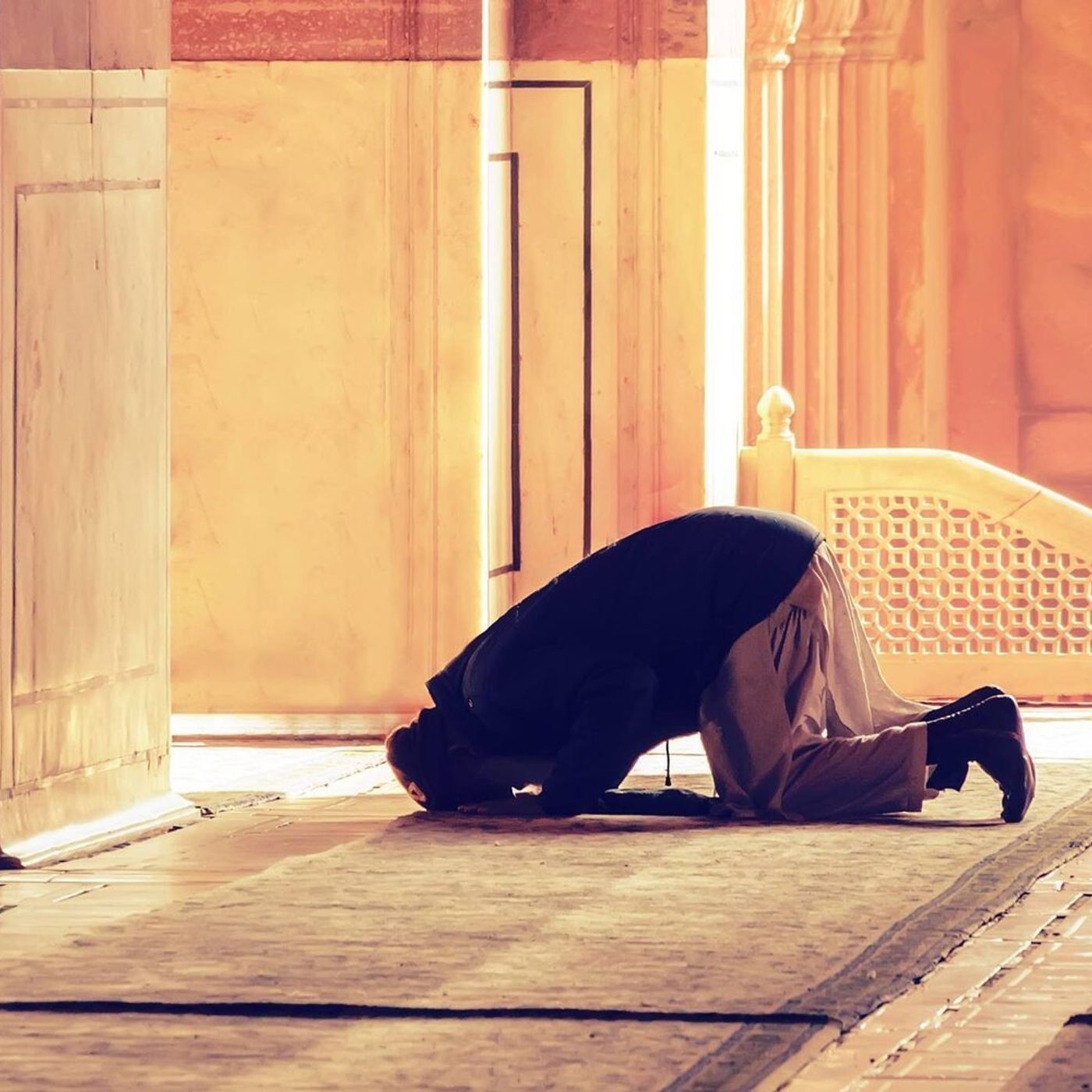 EI Weekly Listen — Suffering, the price of being alive: an Islamic perspective by Mona Siddiqui