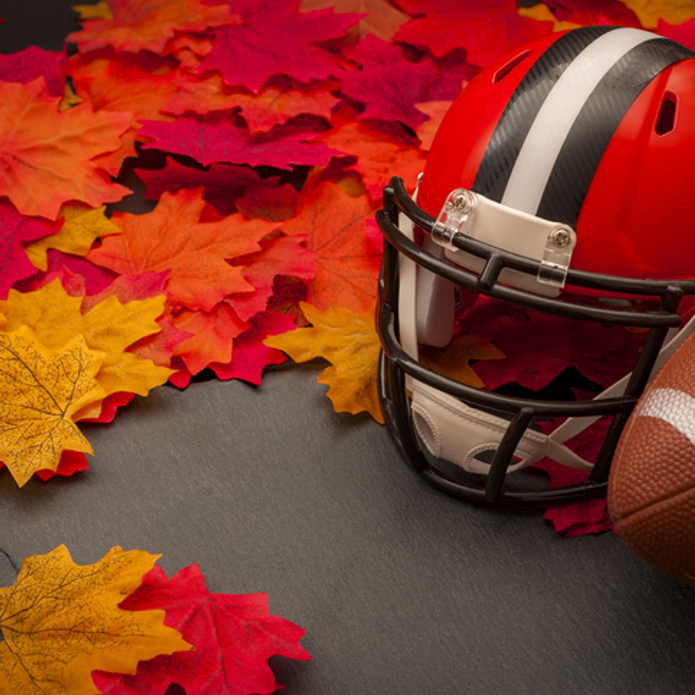 THE FEED: Turkey Day High School Football Preview & Athlete of The Week! episode artwork