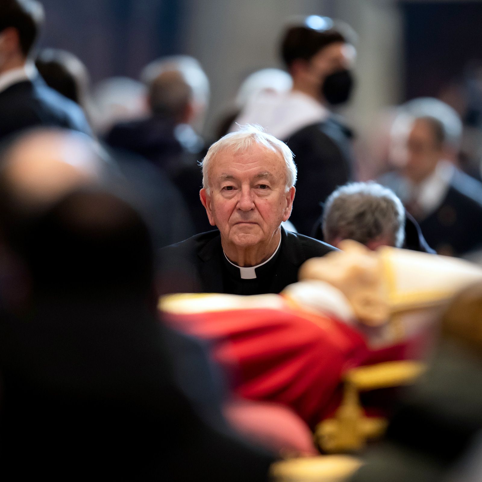 S1 Ep46: Cardinal's "precious time" praying by Pope Benedict's mortal remains episode artwork