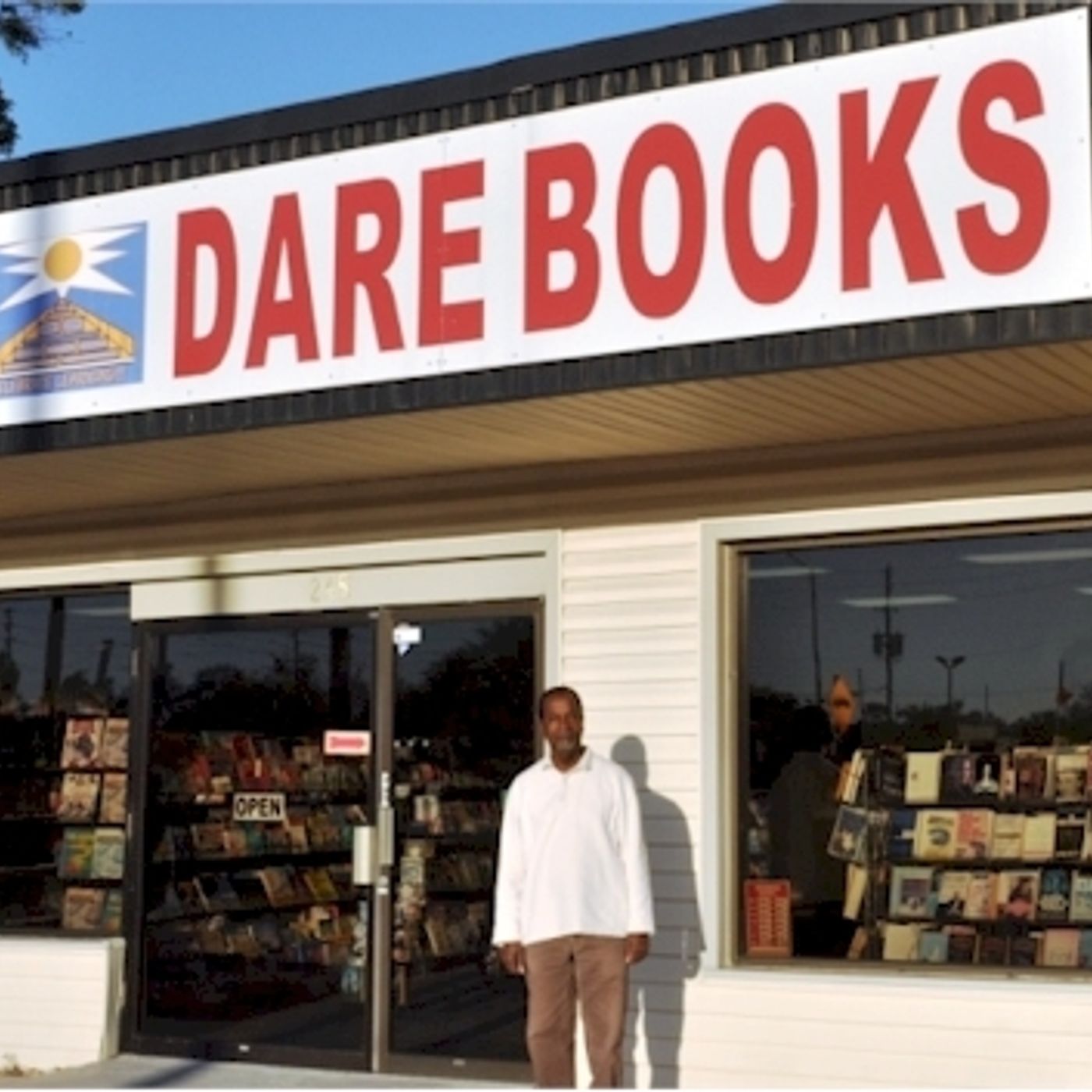 Zora Coverage: PA with Mr. Desmond Reid owner of Dare Books in Longwood, Fl episode artwork