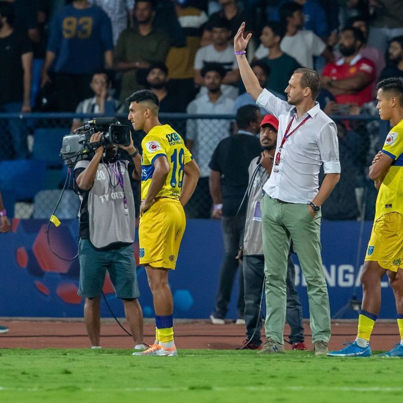 S9 Ep19: Walkouts, Santosh Trophy and AIFF report card
