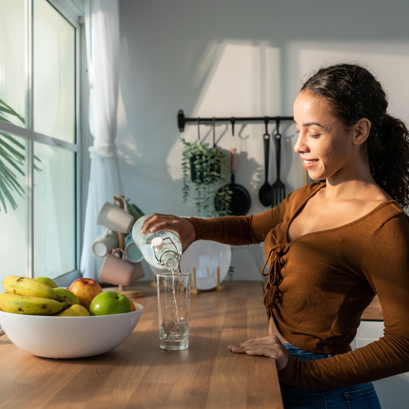 THE FEED: The Importance of Proper Hydration and Fun Ways to Jazz Up Your Water episode artwork
