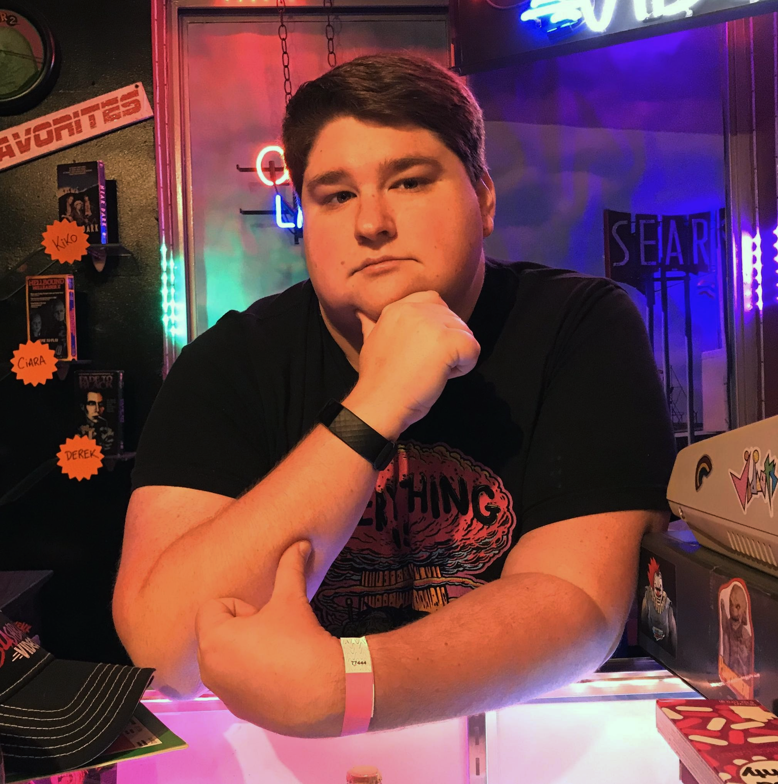 197: Birds Still Aren't Real. Nothing Has Changed. (with Dave Capdevielle)