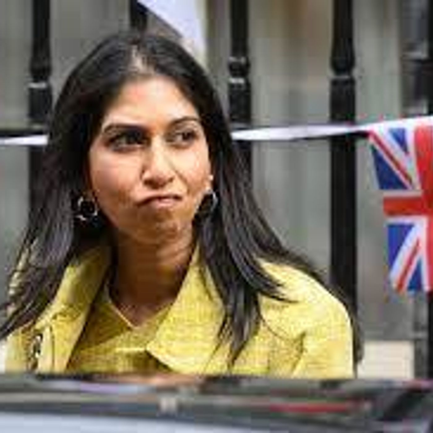 Chiminea News Review -Cooper, Grimston and Stevens