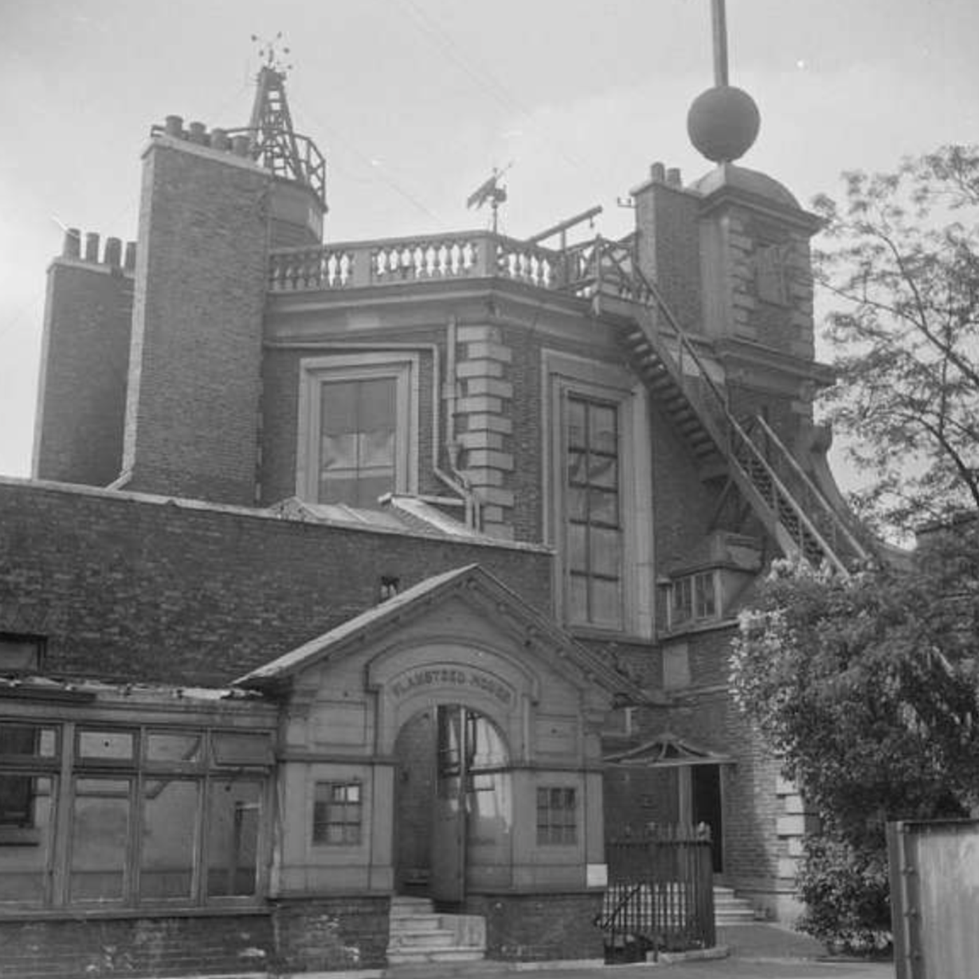 JAMES WEBB SPACE TELESCOPE INDICATES THAT QUESTIONS REMAIN 3/4