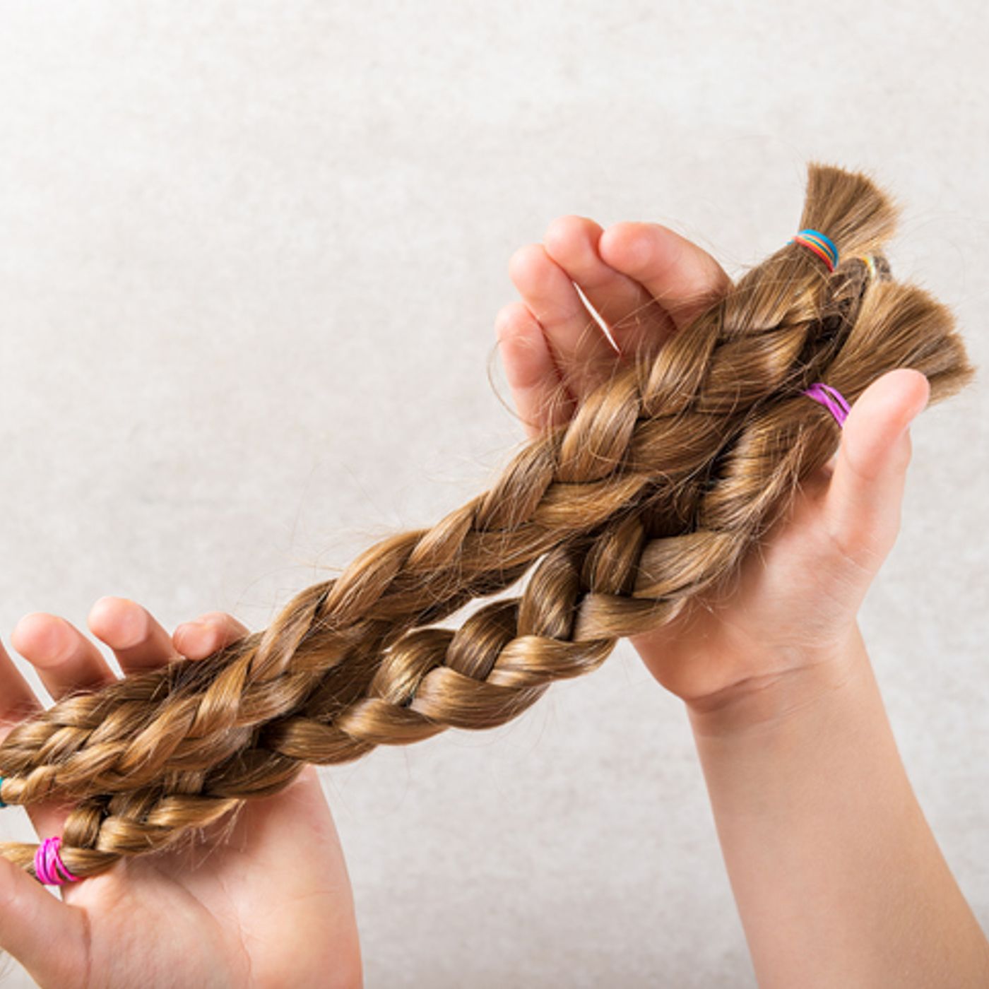 Tell Me Something Good: Locks of Love for Kids in Need! episode artwork