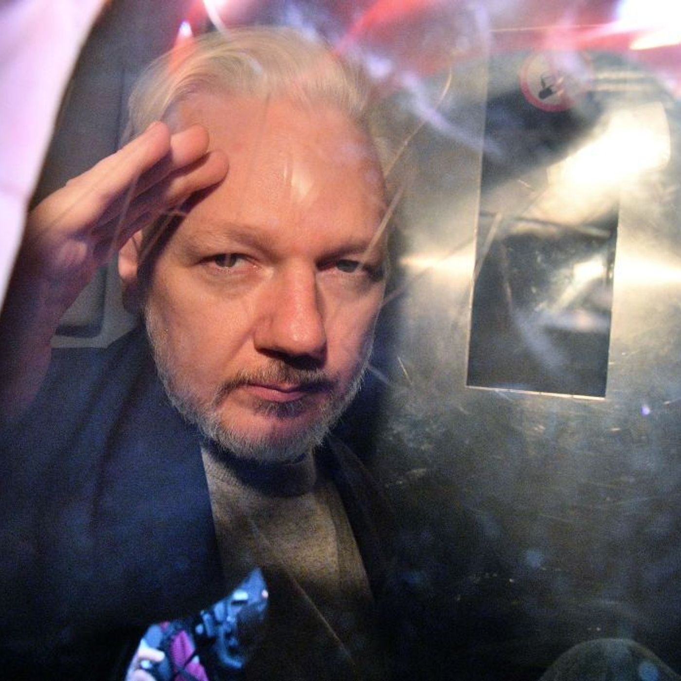 Should Julian Assange be extradited to America?