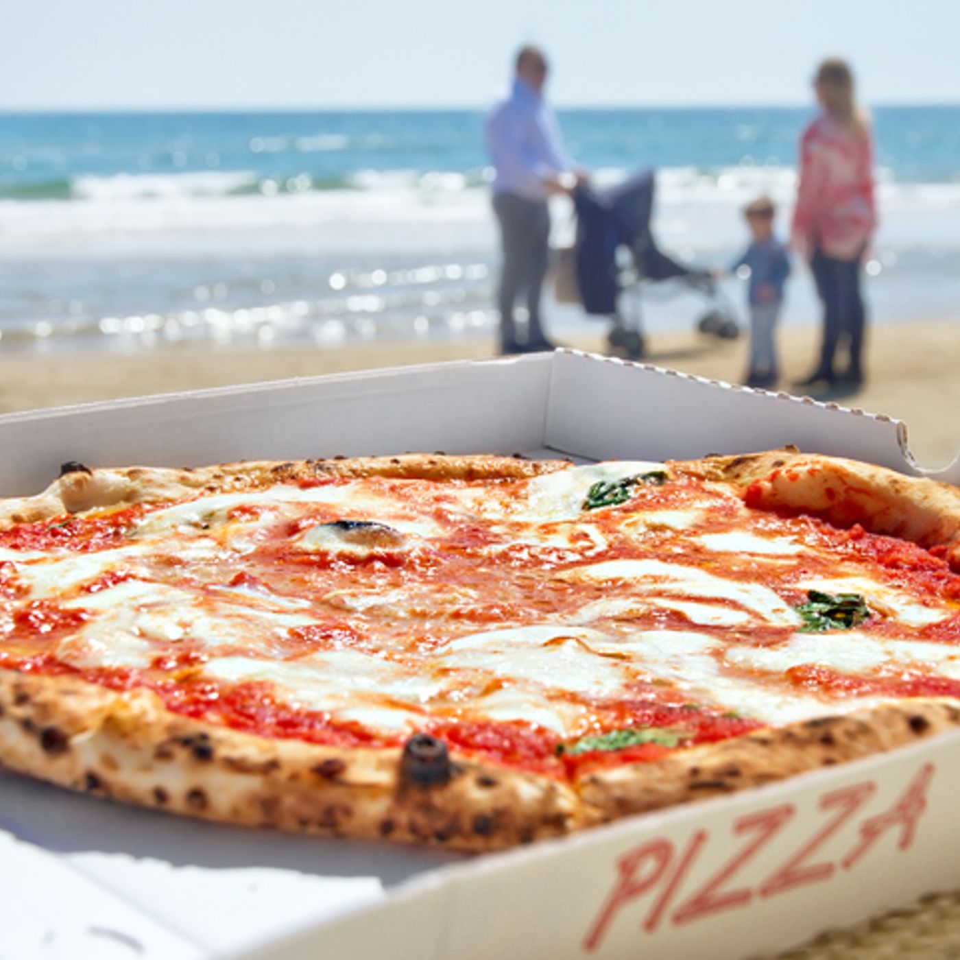 The Feed: Best Beach Eats Near CT's Favorite Beaches episode artwork