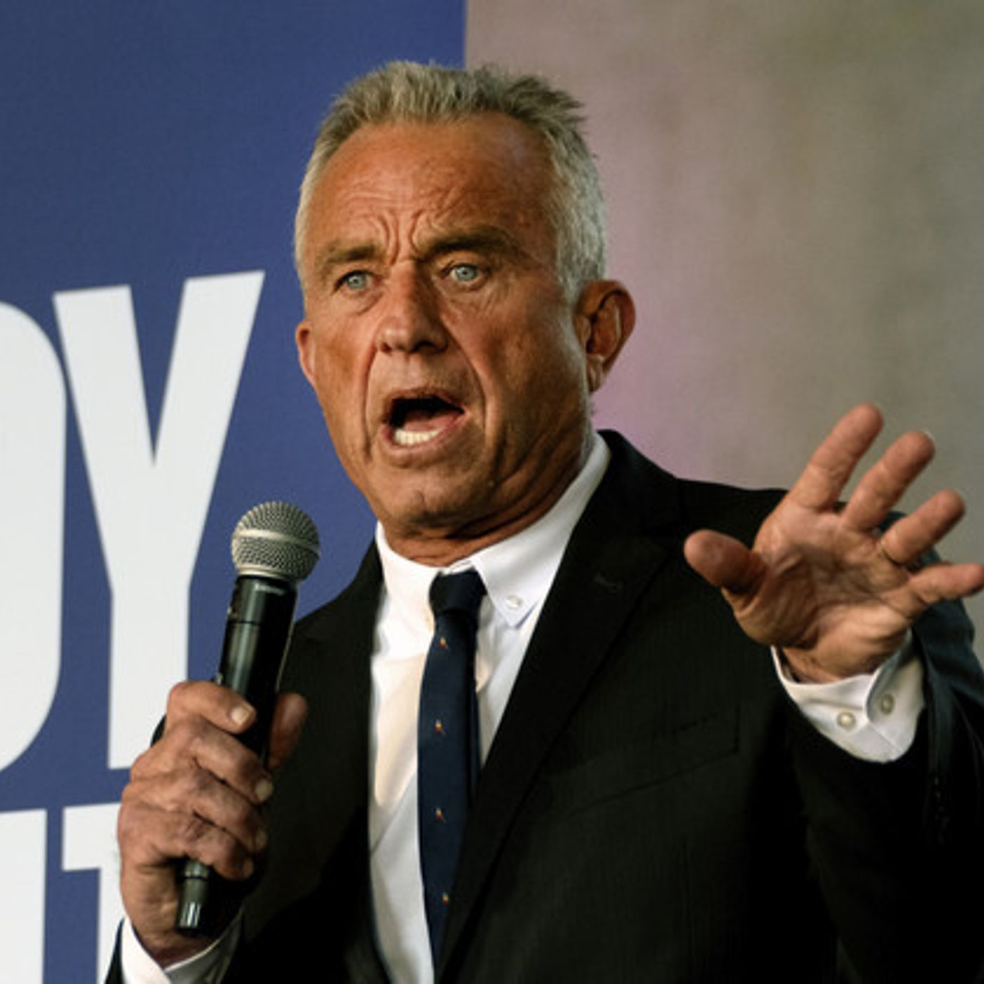 November 14, 2024 - AS IT BROKE:  Trump nominates RFK Jr. to head Department of Health and Human Services