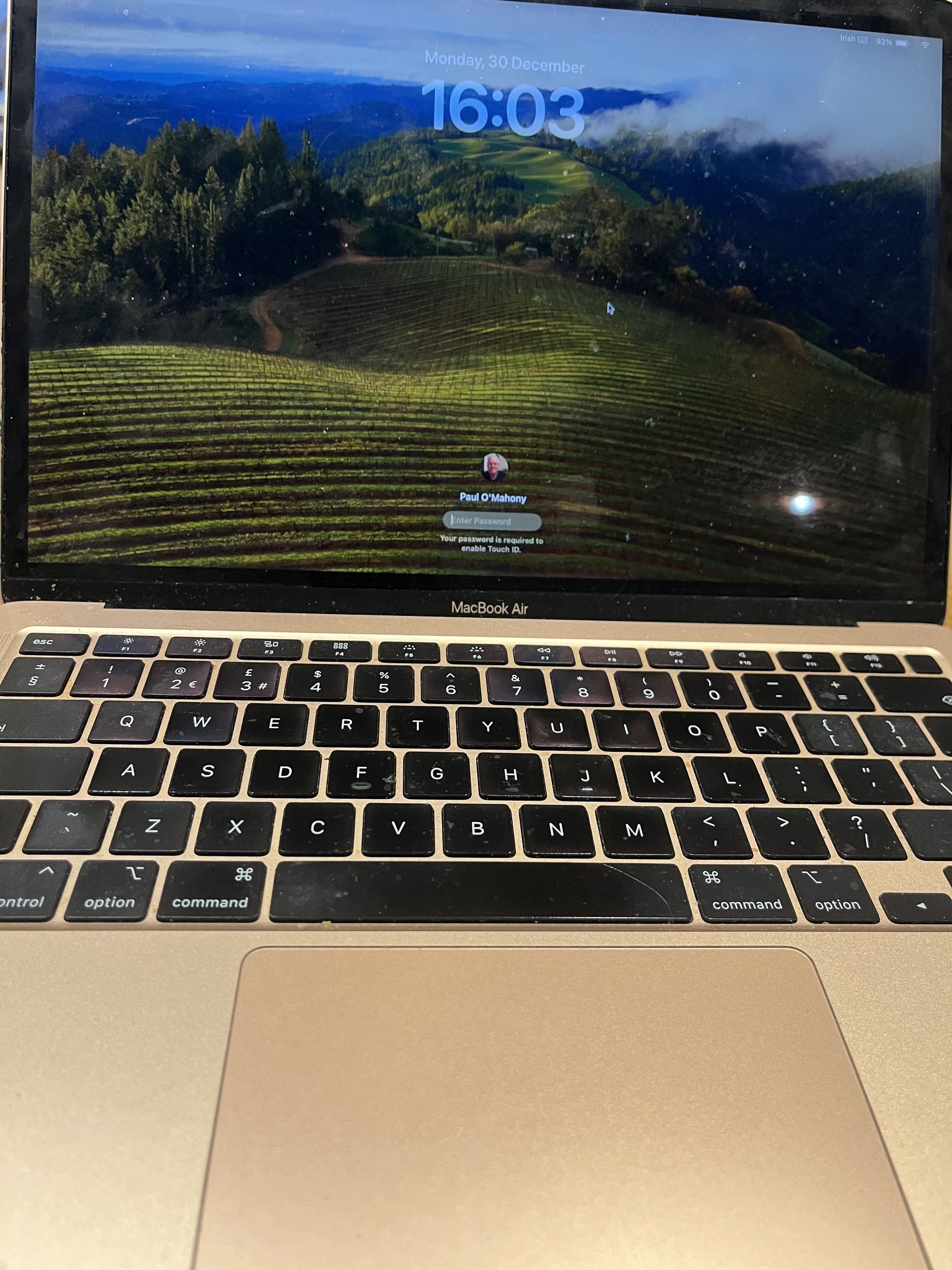 S202412 Ep28: LOST LAPTOP QUAGMIRE for Paul O’Mahony #DecPodPoMo 28/31