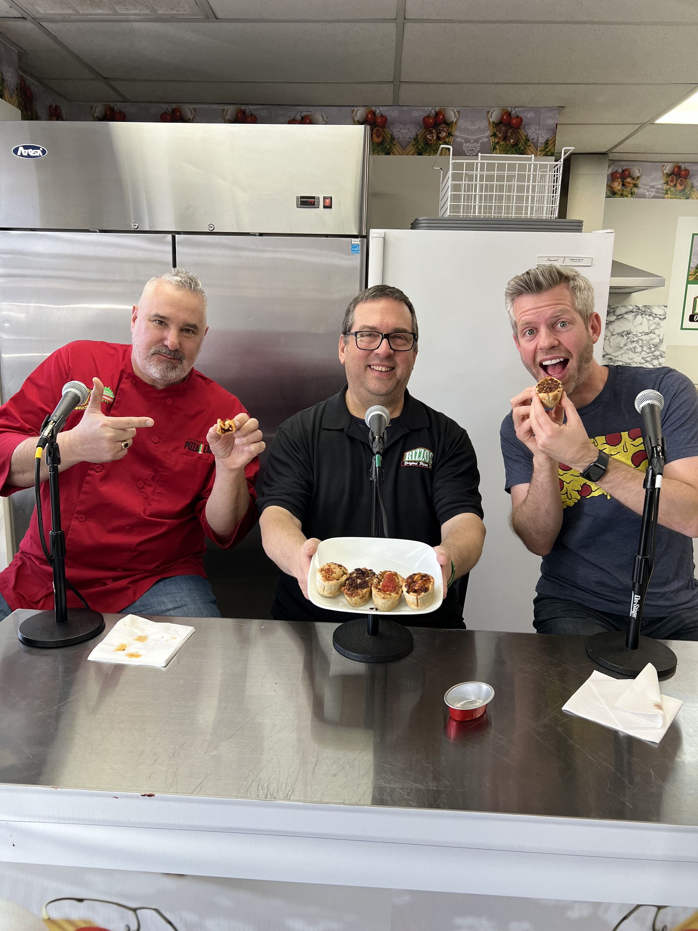 S2 Ep30: Rizzo’s Original Pizza Tubs: Reinventing Connecticut Pizza with Kevin Rizzo episode artwork