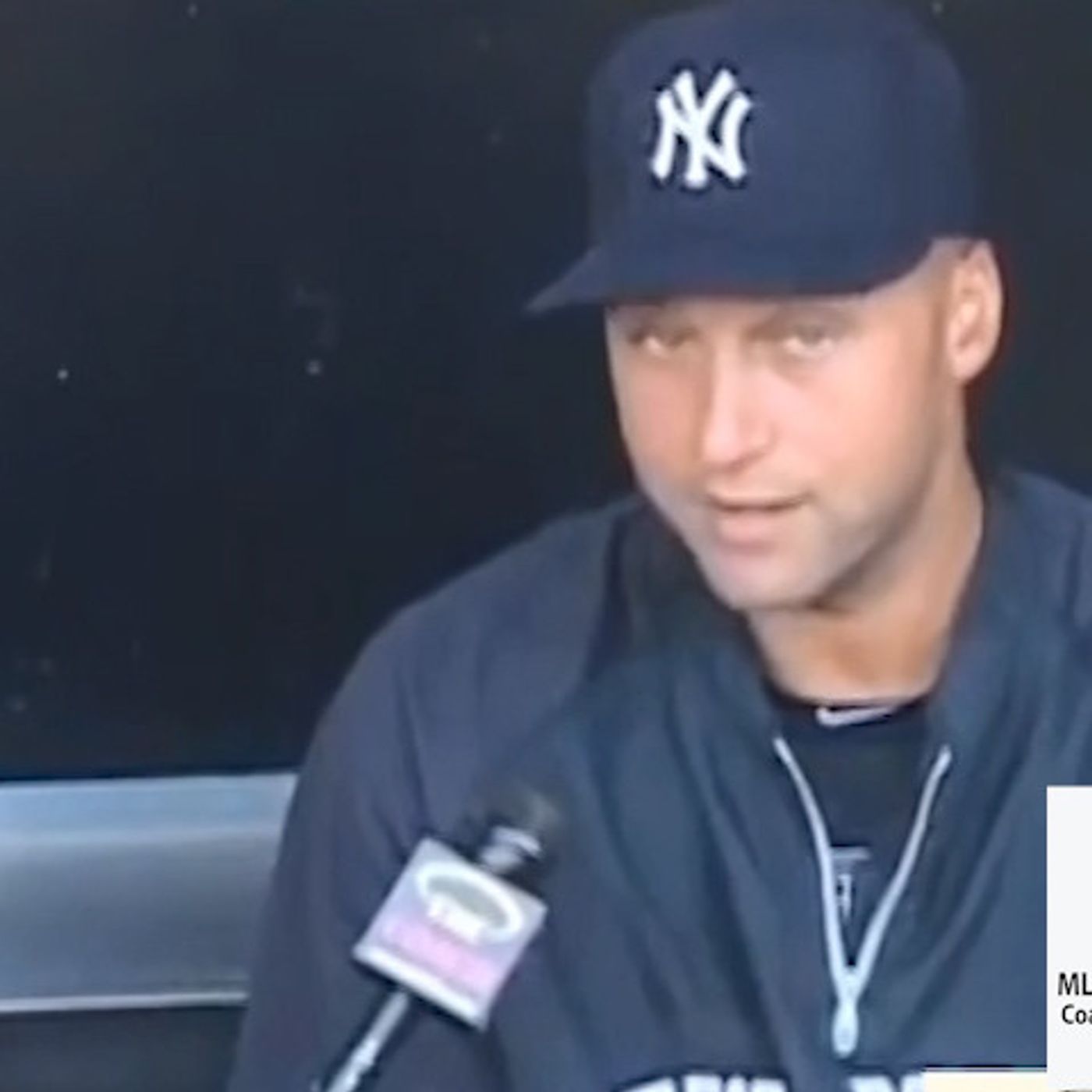 Derek Jeter Yankees MLB Hall of Famer & Coach Mayden One on One 6 of 20