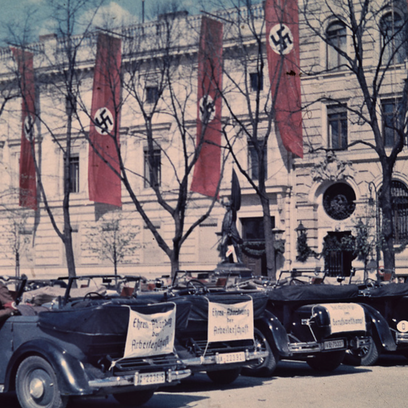 MORE REMINDER THAT THE ACTUAL CORRUPTION OF THE GERMAN REPUBLIC, 1933-1939, WAS NOTHING ANALOGOUS TO THE TURBULENCE IN THE AMERICAN REPUBLIC, 2016-2025:  13/16:  Coffee With Hitler: The Untold Story of the Amateur Spies Who Tried to Civilize the Nazis by