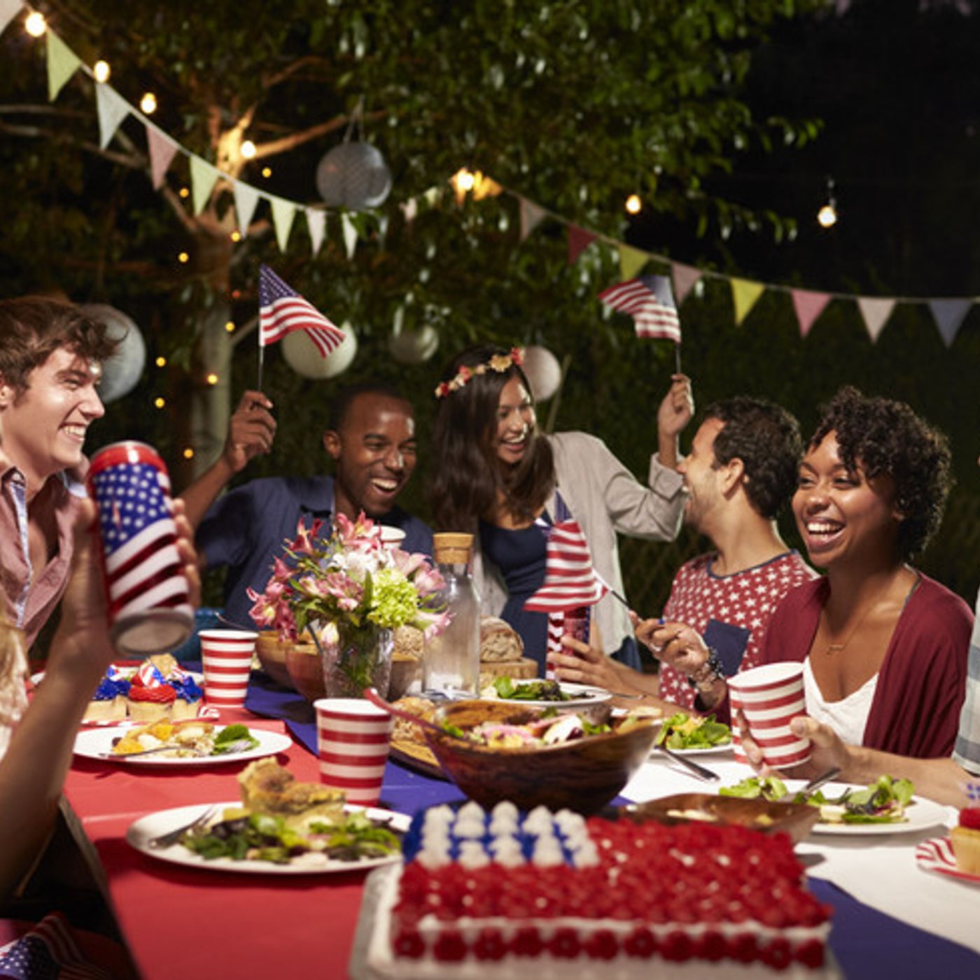 Where to Grab the Best 4th of July Eats & Easy Dessert Ideas That’ll Wow the Party episode artwork