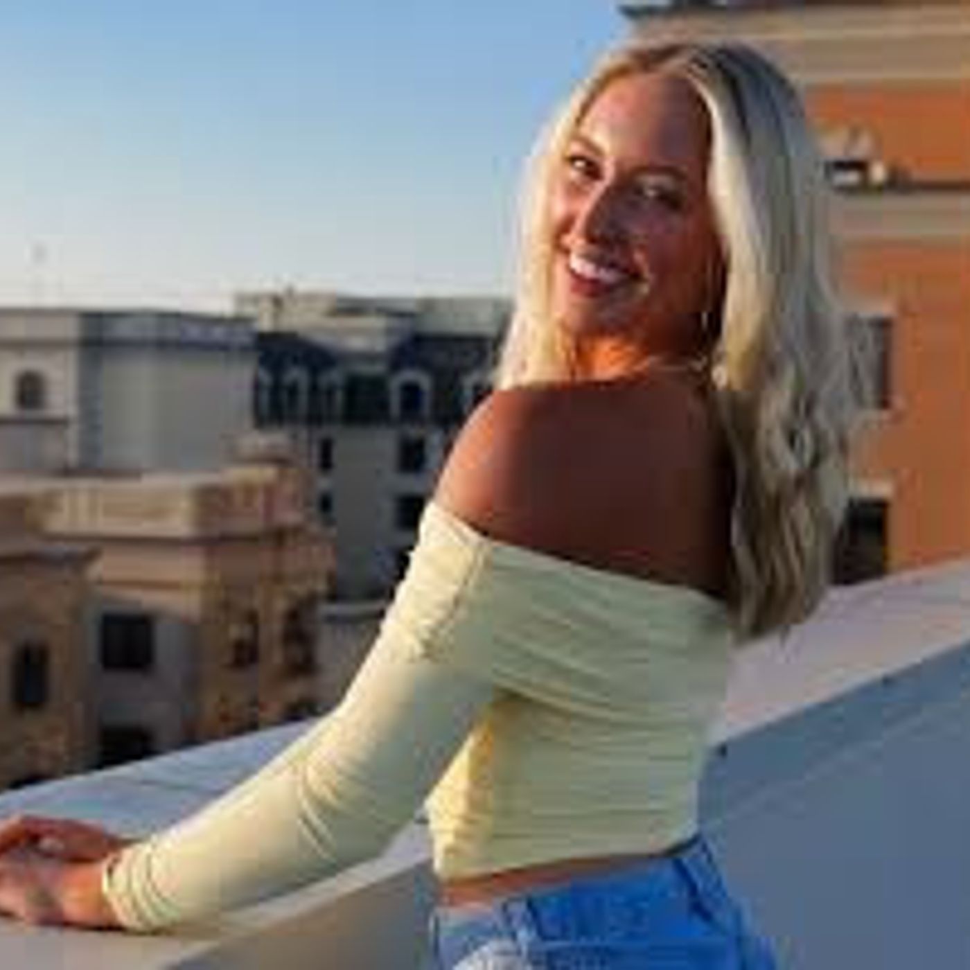 Founder of Fore the Girls Golf Clothing Cailyn Henderson Joins the Show!