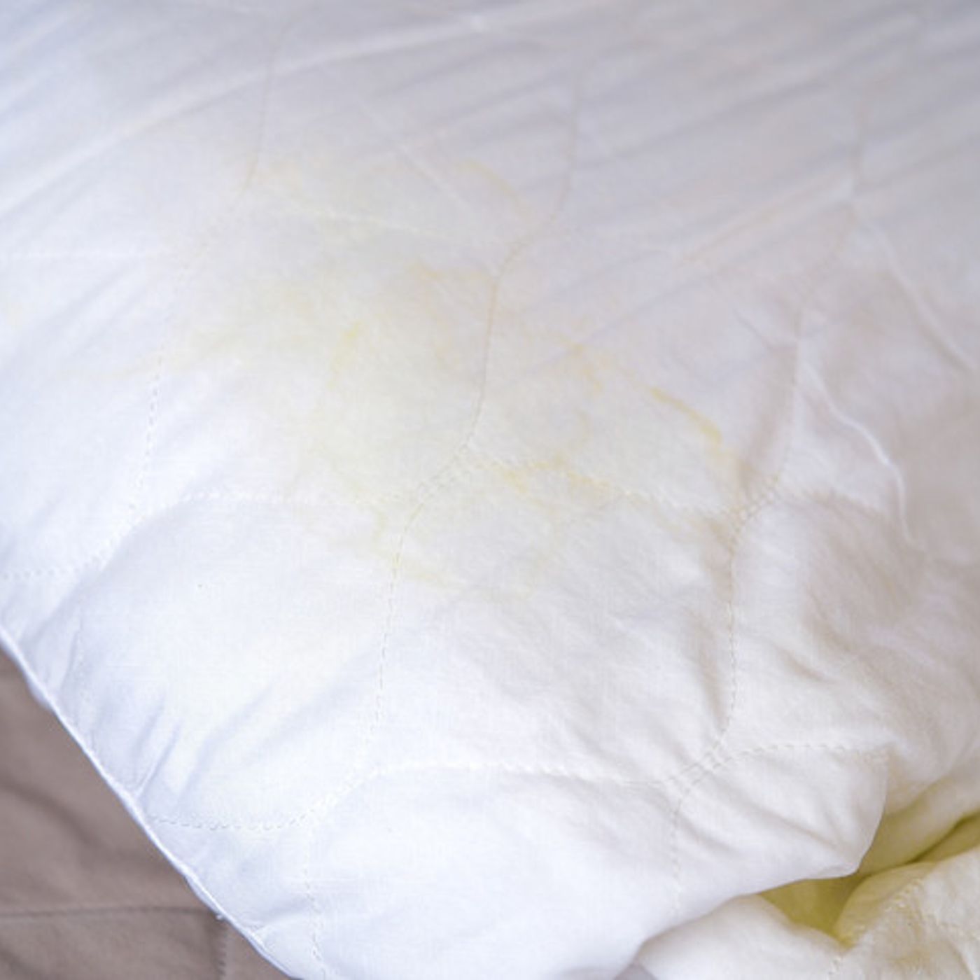 Morning Hack   10/21/2025  When Was The Last Time You Washed Your Pillows?