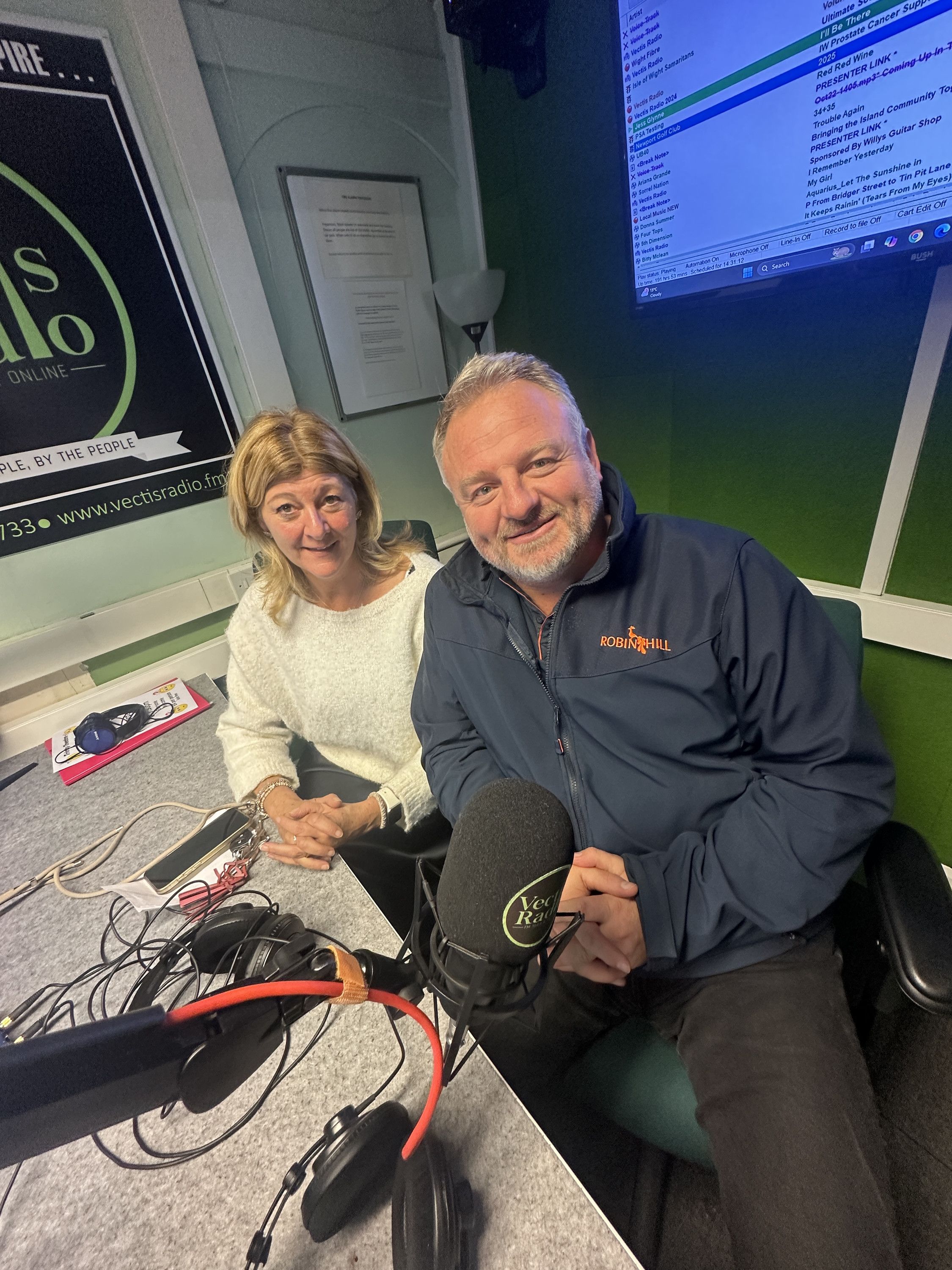 21: Dave and Lilly chat with Lee and Amanda from Robin Hill