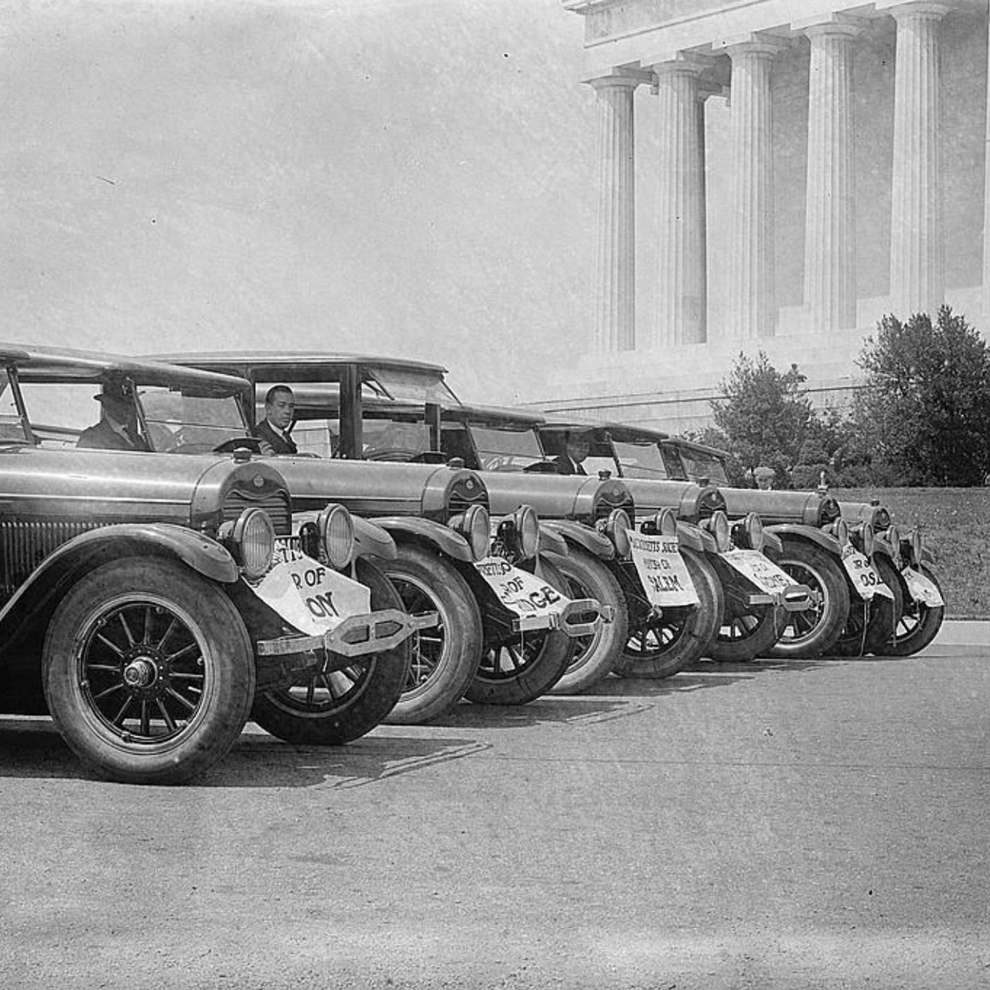 39:  SHOW 10-28-25 CBS EYE ON THE WORLD WITH JOHN BATCHELOR  THE SHOW BEGINS IN THE DOUBTS ABOUT AI AND JOBLESSNESS.    FIRST HOUR  9-915 Market Relief, AI Layoffs, and Political Turmoil Guest: Elizabeth Peek Elizabeth Peek analyzes market relief following th 39:  SHOW 10-28-25 CBS EYE ON THE WORLD WITH JOHN BATCHELOR  THE SHOW BEGINS IN THE DOUBTS ABOUT AI AND JOBLESSNESS.    FIRST HOUR  9-915 Market Relief, AI Layoffs, and Political Turmoil Guest: Elizabeth Peek Elizabeth Peek analyzes market relief following th