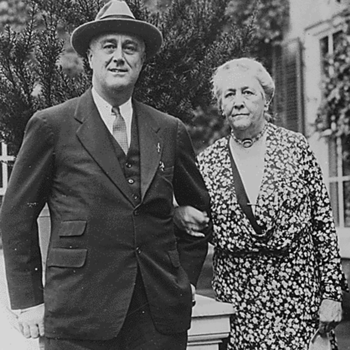 39: PREVIEW: Social Security Reform: Capping Benefits for the Wealthiest Guest: Veronique De Rugy Veronique De Rugy discusses the looming Social Security deadline set for 2033, when the program faces a funding shortfall, and potential campaign responses durin 39: PREVIEW: Social Security Reform: Capping Benefits for the Wealthiest Guest: Veronique De Rugy Veronique De Rugy discusses the looming Social Security deadline set for 2033, when the program faces a funding shortfall, and potential campaign responses durin
