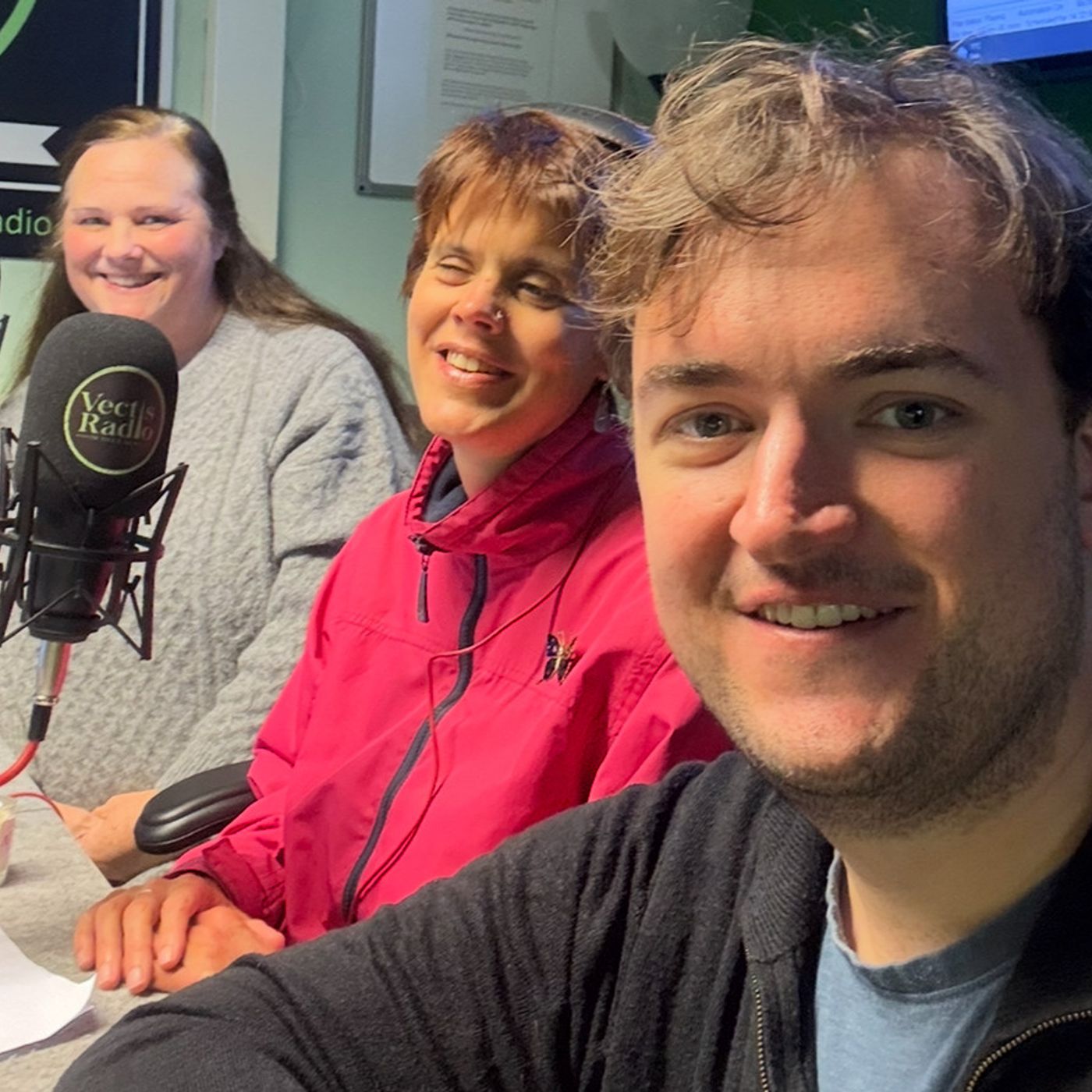 11: Billy & Sue chat to Nicki, Owner of Alosi Candles