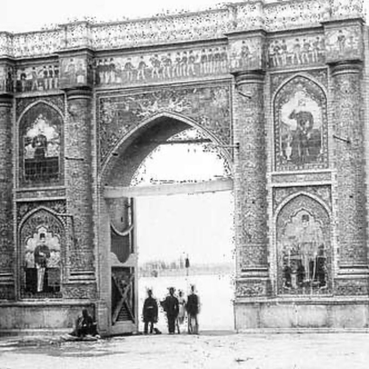 100: Iran's Multi-Faceted Crises: Water Scarcity, Pollution, and Transnational Repression Guest: Jonathan Sayah Jonathan Sayah discussed the multi-faceted crises plaguing Iran, reflecting poor management and ecological decline, with Tehran overwhelmed by sever 100: Iran's Multi-Faceted Crises: Water Scarcity, Pollution, and Transnational Repression Guest: Jonathan Sayah Jonathan Sayah discussed the multi-faceted crises plaguing Iran, reflecting poor management and ecological decline, with Tehran overwhelmed by sever