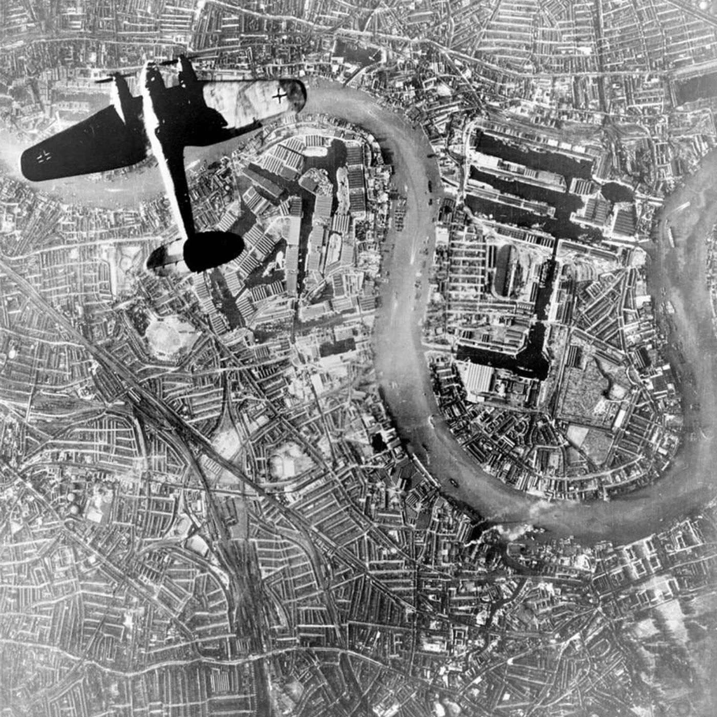 49: The Rise of Extremist Politics in the US and UK. Joseph Sternberg analyzes the rise of extreme political figures like New York mayoral candidate Zohran Mamdani, warning conservatives that opponents' political mistakes do not guarantee their success, citin