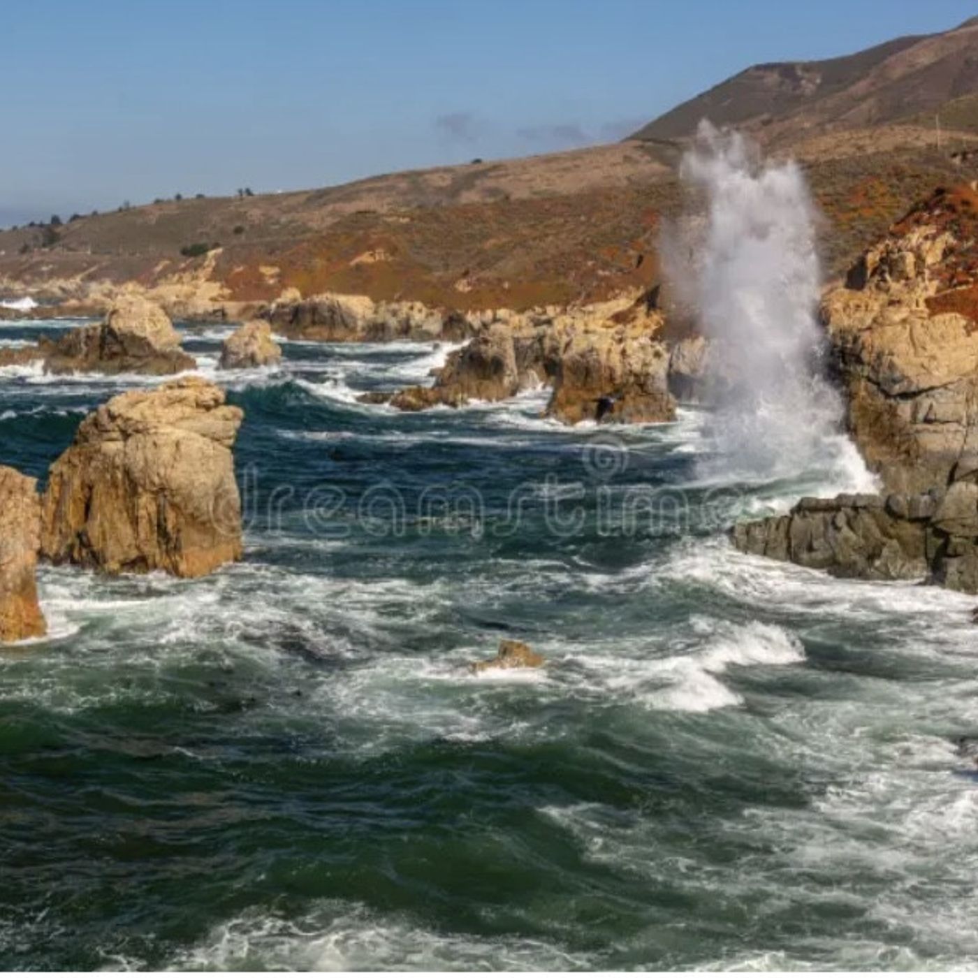 #Napodpomo READING POETRY - Robert Frost “Once by the Pacific” 11/30