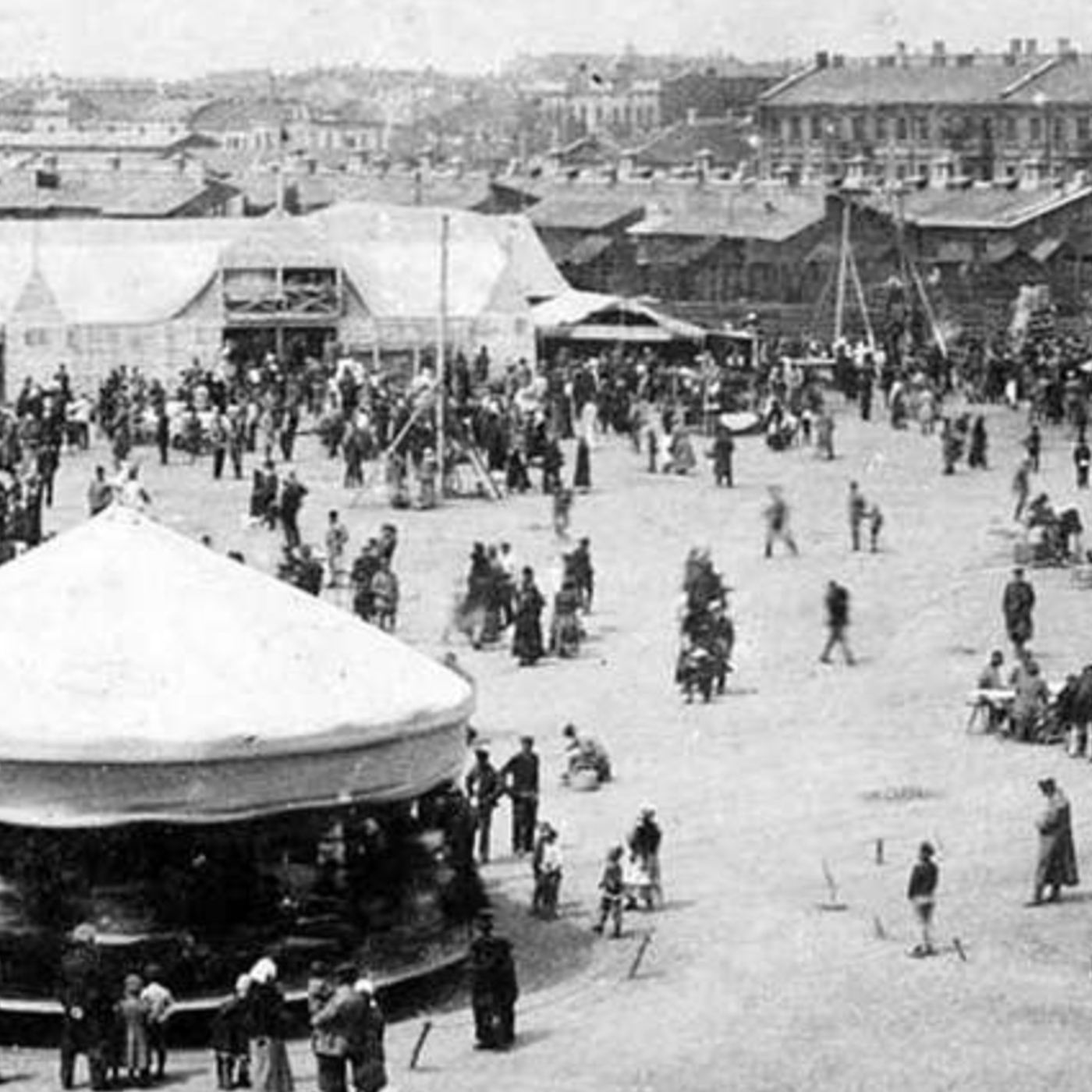 S1 Ep109: 2/8 Autocrats Versus Democrats: China, Russia, America, and the New Global Disorder. Michael McFaul analyzes the Cold War, noting that the Cuban Missile Crisis taught the need for crisis management mechanisms with adversaries. He argues that the US was to S1 Ep109: 2/8 Autocrats Versus Democrats: China, Russia, America, and the New Global Disorder. Michael McFaul analyzes the Cold War, noting that the Cuban Missile Crisis taught the need for crisis management mechanisms with adversaries. He argues that the US was to