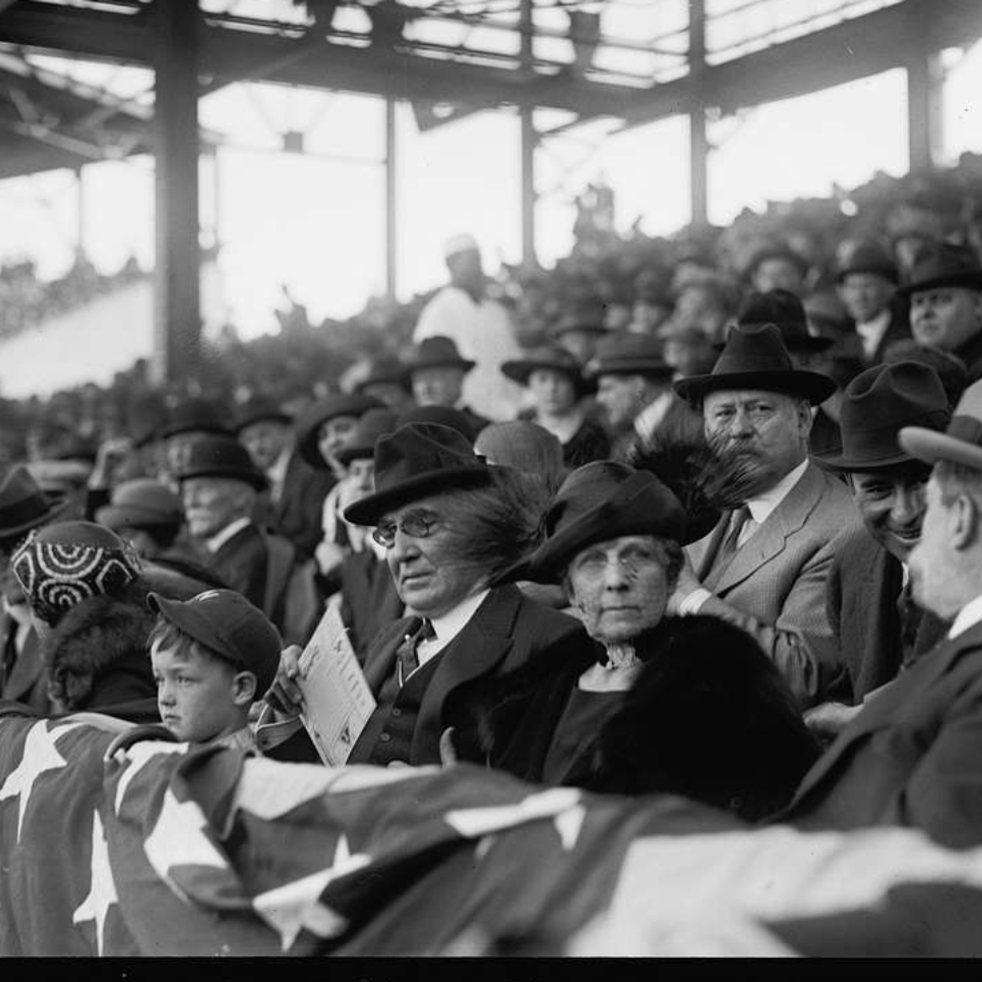 S8 Ep144: Harding's Landslide and the Imprisoned Socialist — David Pietrusza — Socialist candidate Eugene Debs conducted his presidential campaign from Atlanta Penitentiary, where he was incarcerated for speaking against American participation in World War I. The 1