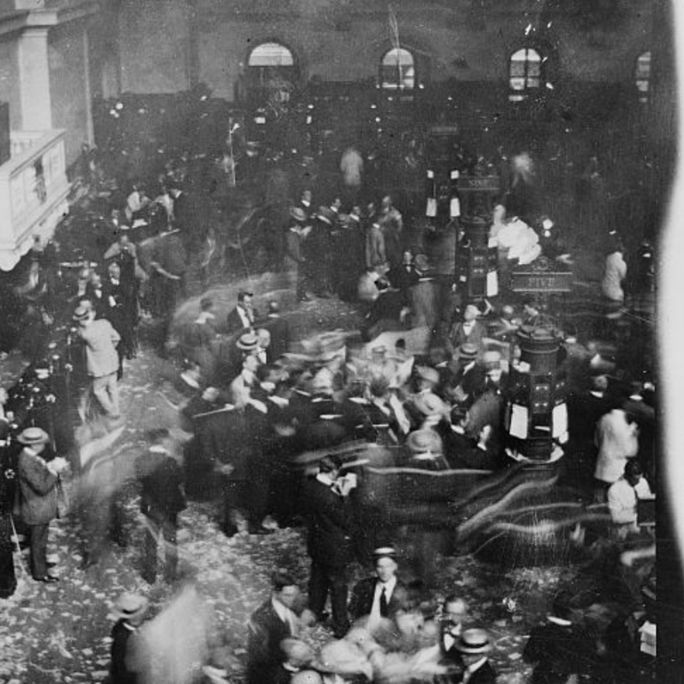 S8 Ep157: Strong Economy and Rate Cuts — Elizabeth Peek — Peek documents that the U.S. economy remains robustly strong, with aggregate consumer spending outpacing inflation rate accumulation, indicating sustained purchasing power and economic vitality. Peek acknowl S8 Ep157: Strong Economy and Rate Cuts — Elizabeth Peek — Peek documents that the U.S. economy remains robustly strong, with aggregate consumer spending outpacing inflation rate accumulation, indicating sustained purchasing power and economic vitality. Peek acknowl