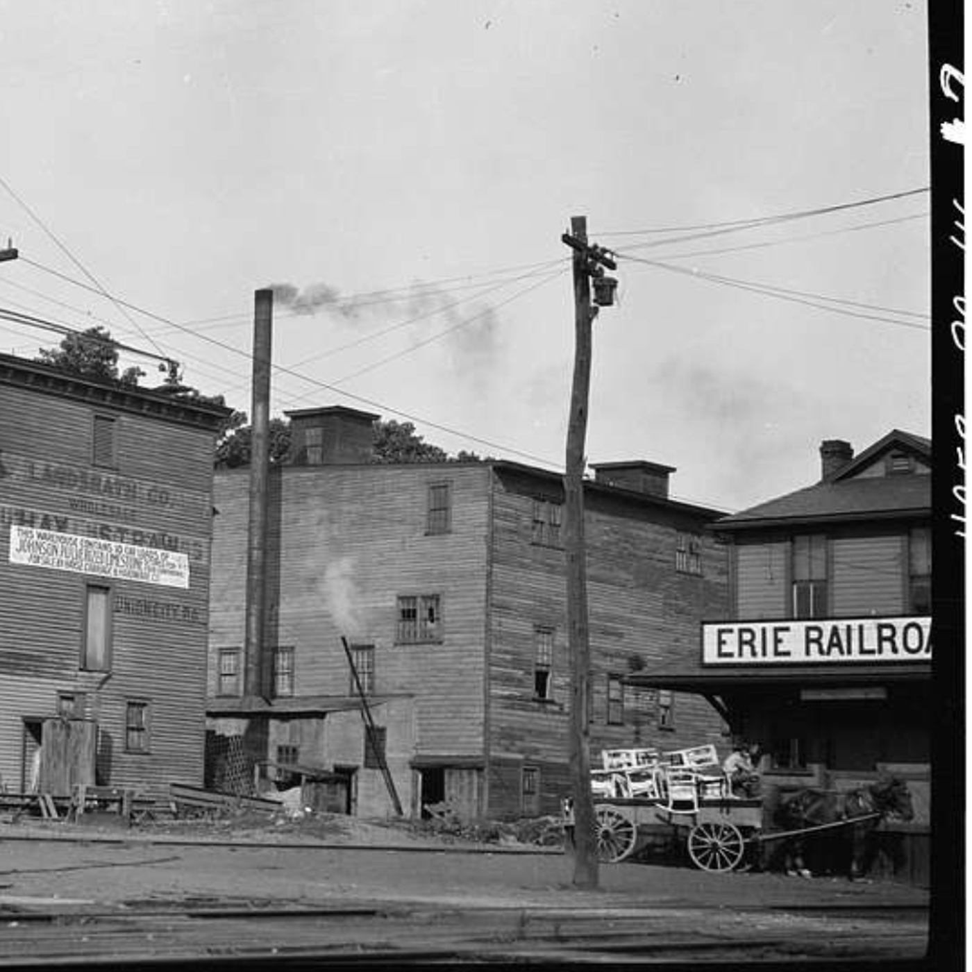 S8 Ep166: Future Tech and Economic Shifts: Colleague Jim McTague predicts "creative destruction" where old industries fade, expressing bullishness on solar power due to data center demands and envisioning self-driving cars and useful humanoid robots revolutionizing