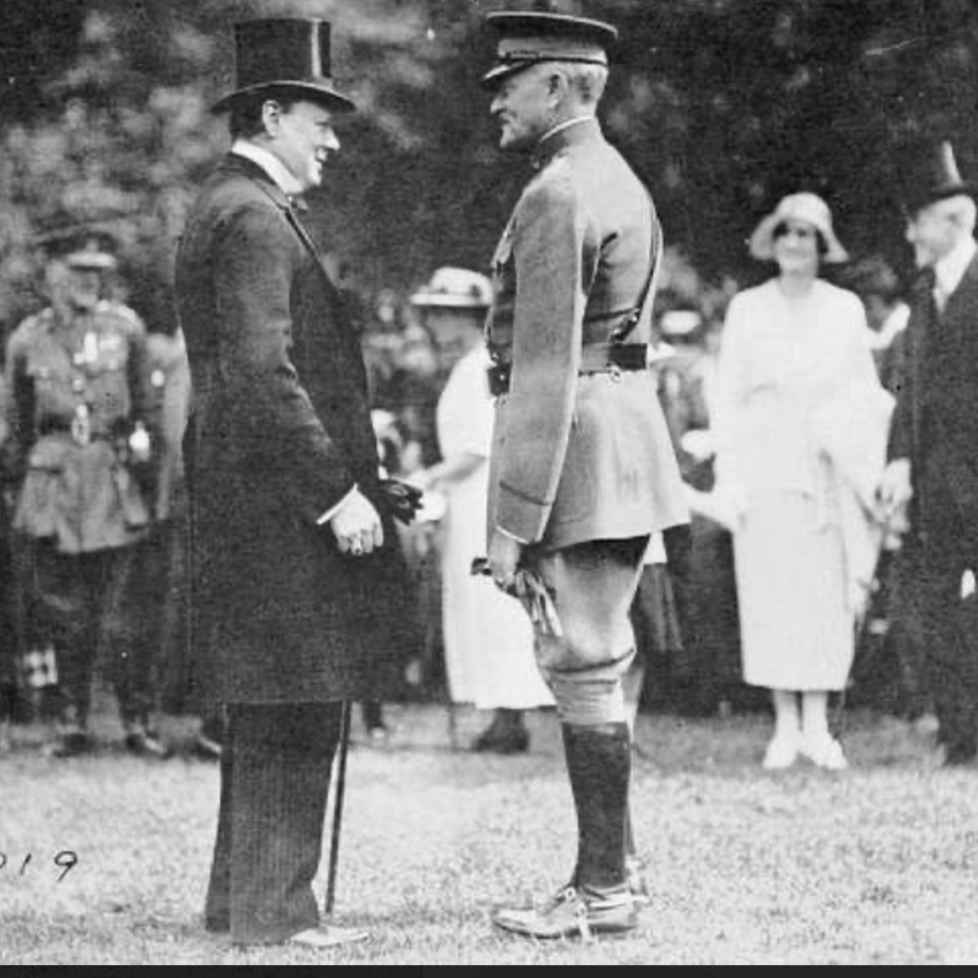 S8 Ep181:  SHOW 12-9-25 CBS EYE ON THE WORLD WITH JOHN BATCHELOR 1918 THE SHOW BEGINS IN THE DOUBTS ABOUT THE FED CUT AND THE MARKETS.    FIRST HOUR  9-915 Wall Street Bets on Rate Cuts Despite Mixed Economic Signals: Colleague Elizabeth Peek discusses the near cer