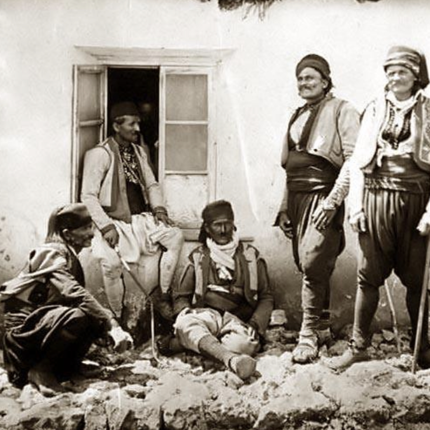 S8 Ep186: Cosmological Crises and Mars Rover Progress: Colleague Bob Zimmerman details cosmological crises including the "Hubble tension" where expansion rates conflict and a baffling 7-hour gamma-ray burst, reporting on Comet Tsuchinshan-ATLAS images confirming it S8 Ep186: Cosmological Crises and Mars Rover Progress: Colleague Bob Zimmerman details cosmological crises including the "Hubble tension" where expansion rates conflict and a baffling 7-hour gamma-ray burst, reporting on Comet Tsuchinshan-ATLAS images confirming it