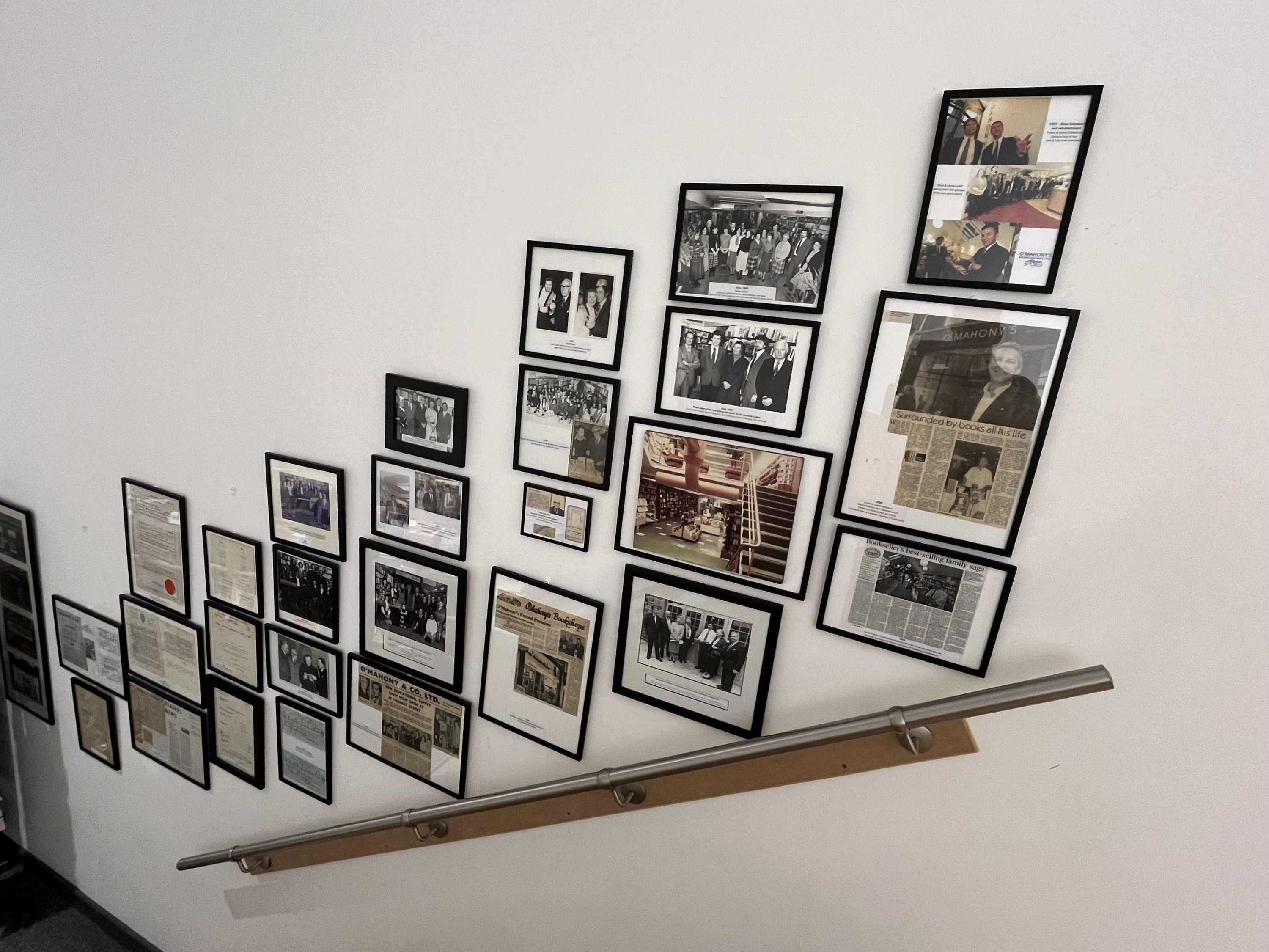 There are too many books in this bookshop  #DecPodPoMo Episode 22/31