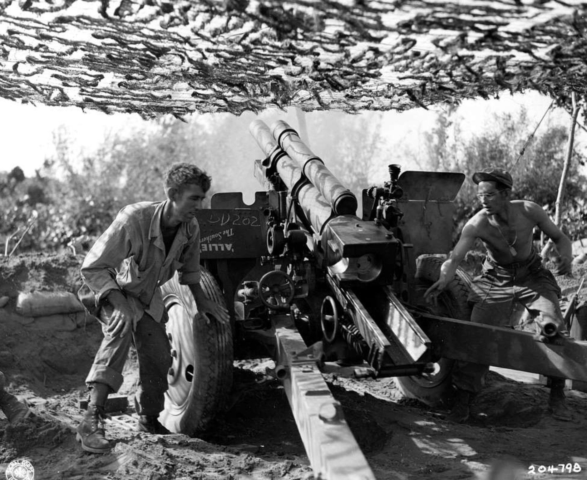 S8 Ep255: POTSDAM, STALIN, AND THE COLD WAR Colleague Evan Thomas. At the Potsdam Conference, President Truman initially excluded Henry Stimson from meetings, favoring Jimmy Byrnes, who wanted to use the bomb to intimidate the Soviet Union. Truman wrote in his diar