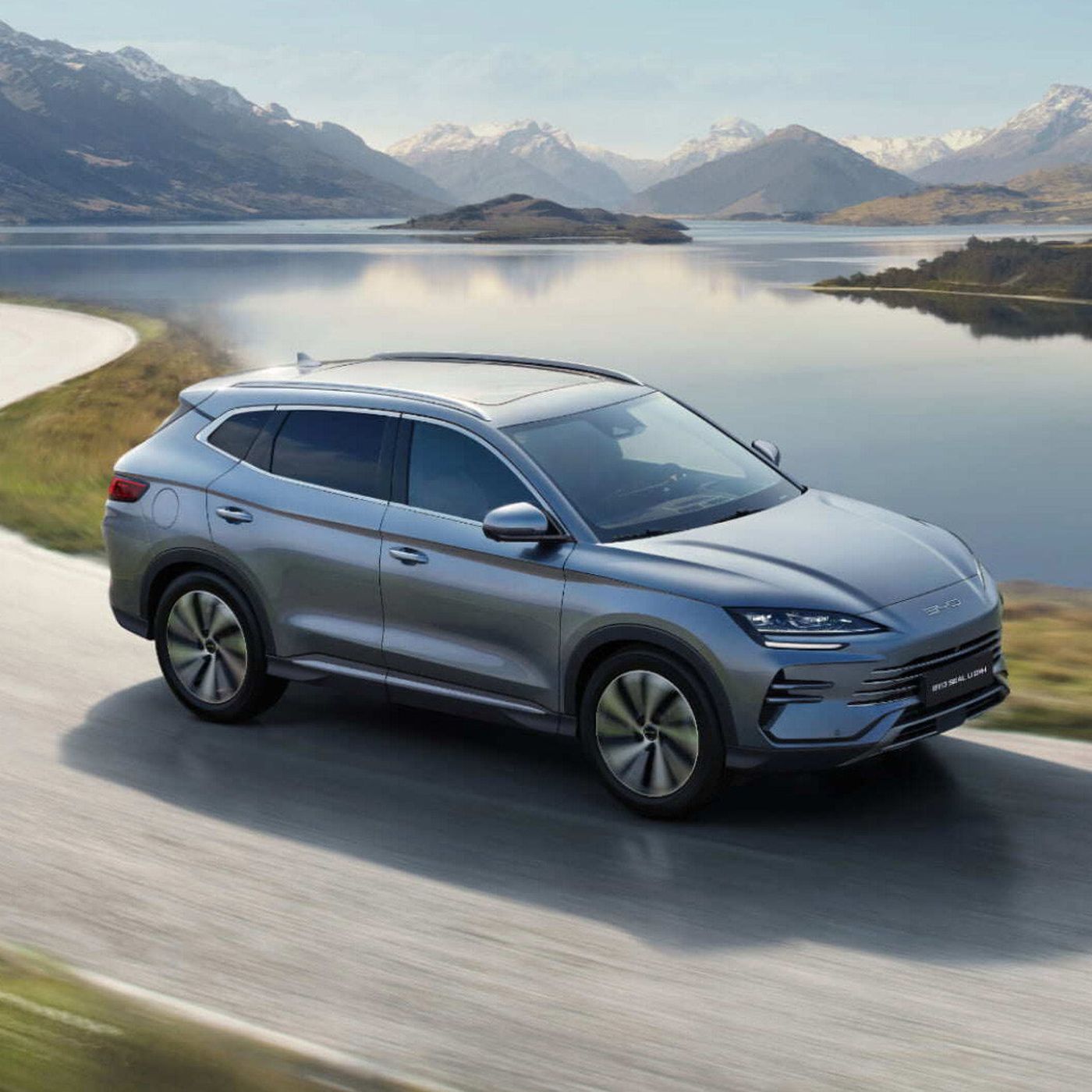 CHINA: BYD Unloads On Argentina, China’s Charging Network and Zeekr 8X PHEV | 22 Jan 2026